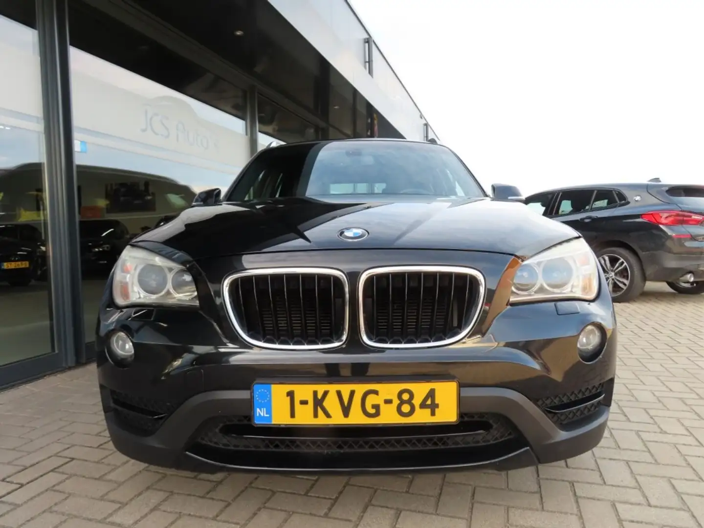 BMW X1 SDRIVE20i High Executive Ecc Navi Trekhaak 2013 Noir - 2