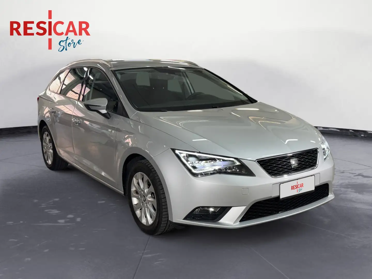 SEAT Leon ST 1.6 TDI CR Business Nero - 1