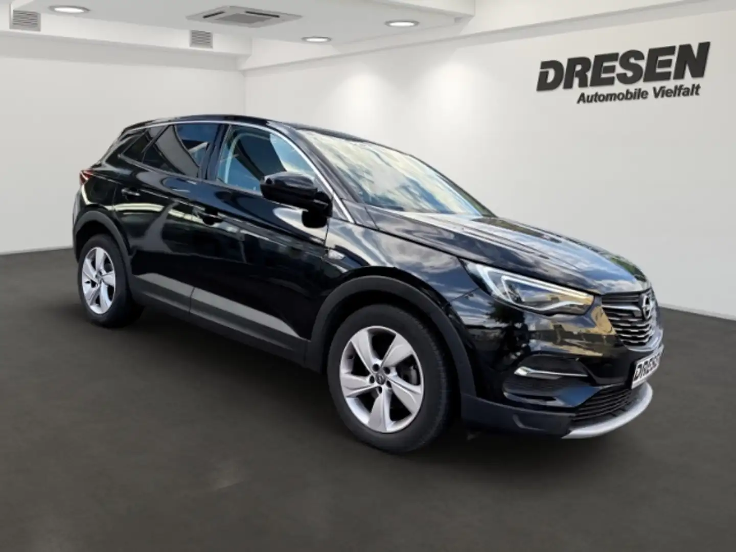 Opel Grandland 1.2 Turbo EU6d INNOVATION Schwarz - 2