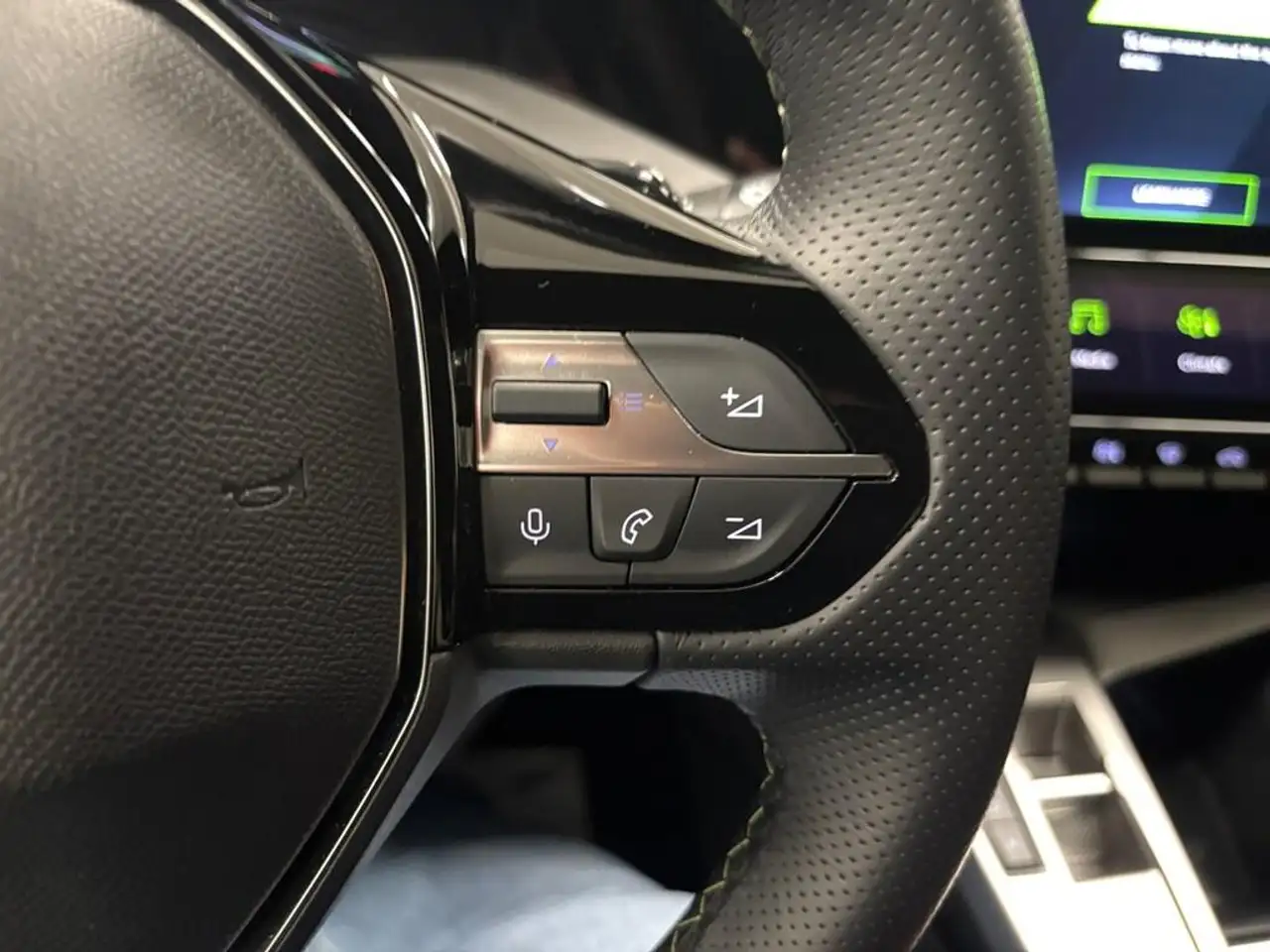 Peugeot 308 1.2 hybrid GT 136cv e-dcs 6 18