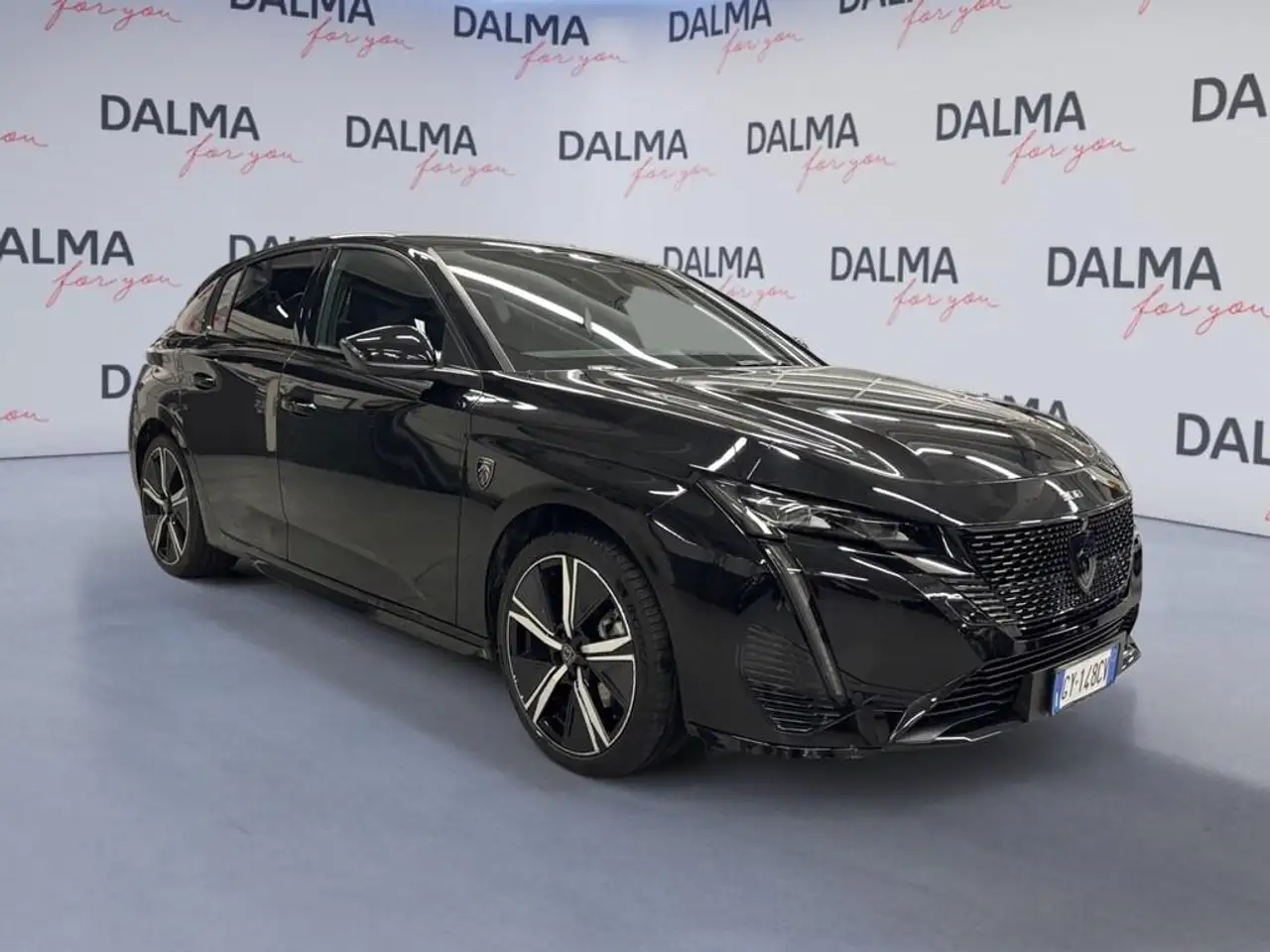 Peugeot 308 1.2 hybrid GT 136cv e-dcs 6 7