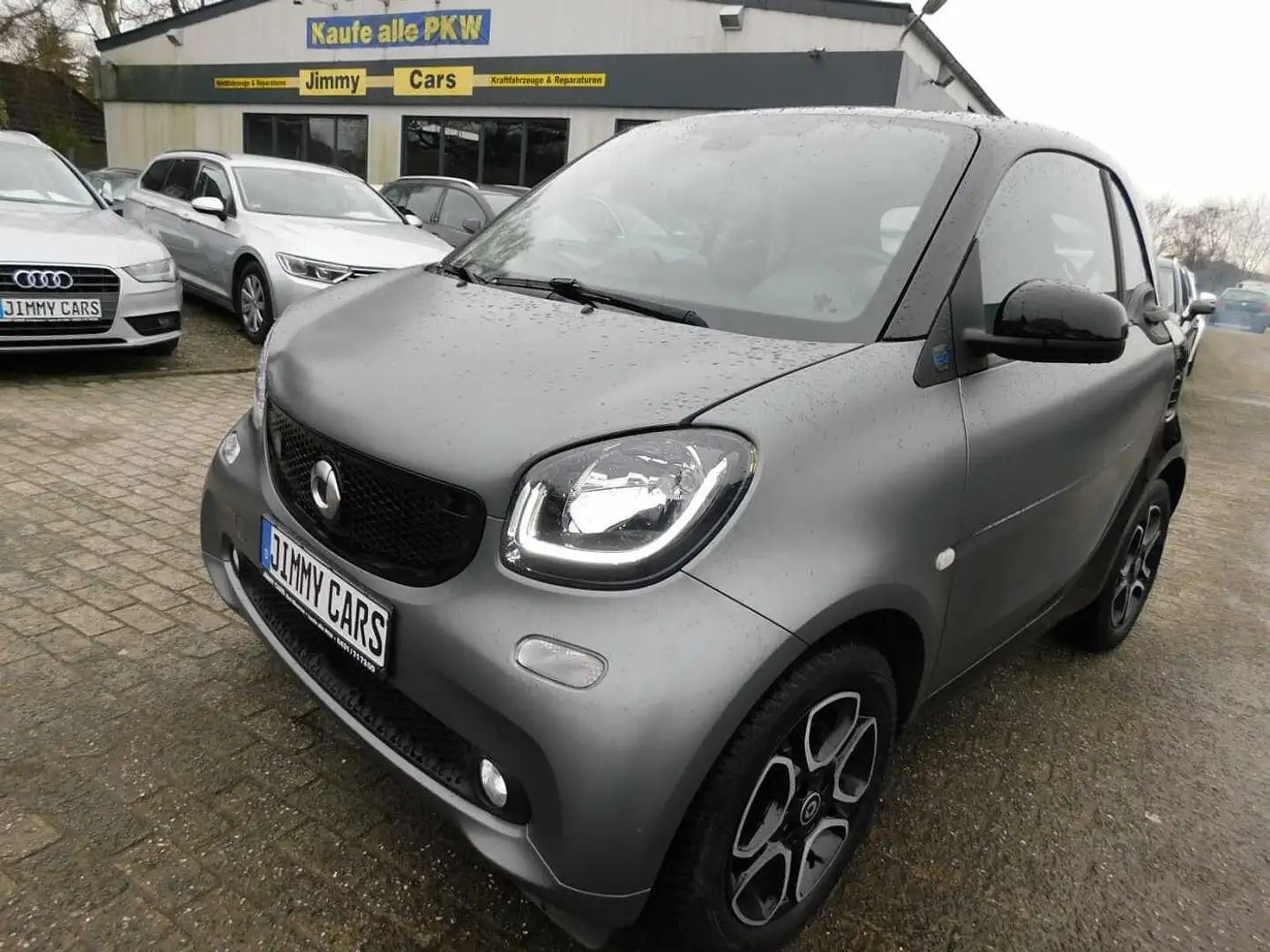 smart forTwo smart fortwo electric drive coupe EQ prime edition Grau - 1