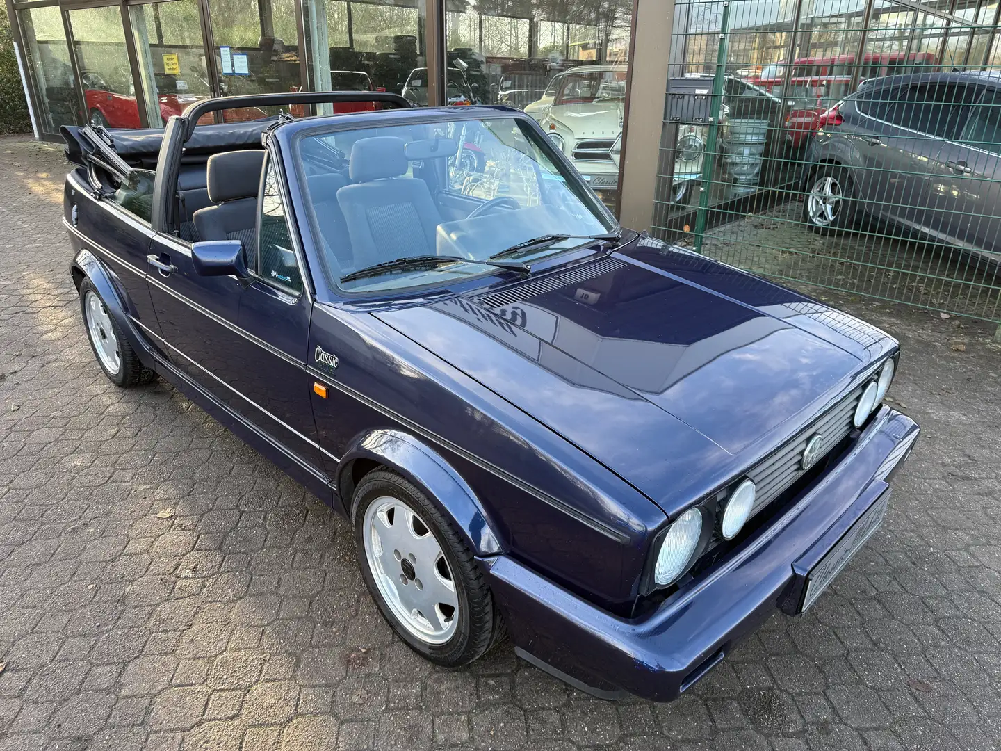 Volkswagen Golf Cabriolet Classicline *HU 7/2027*18 Jahre im letzten Besitz* Blau - 1