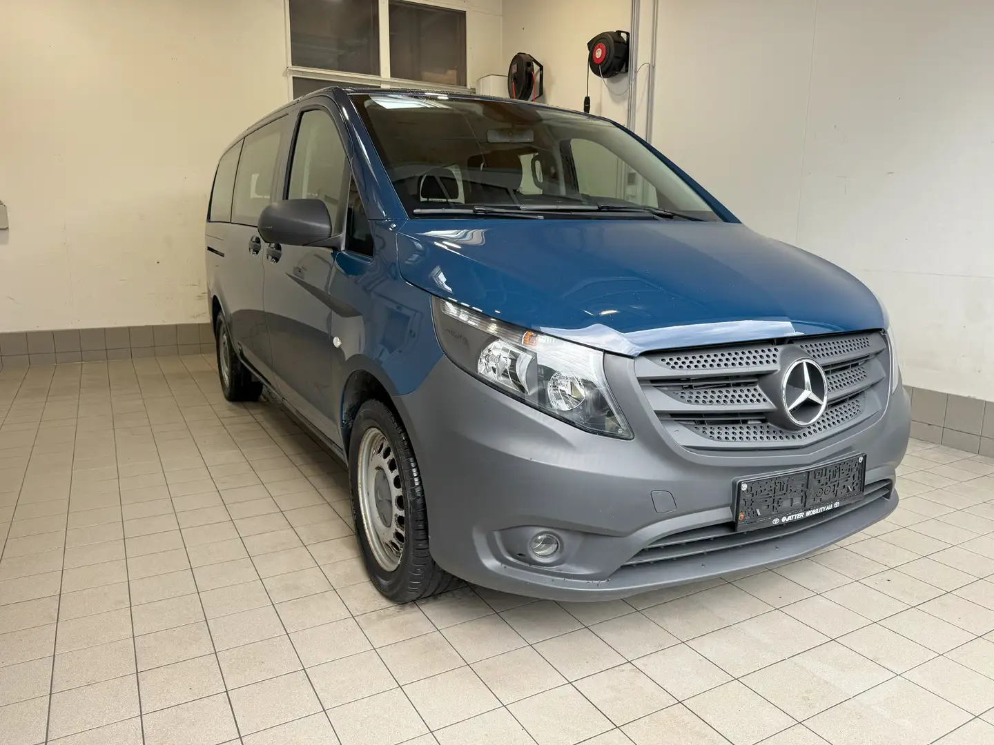 Mercedes-Benz Vito 114/116 CDI, 119 CDI/BT Pro 4MATIC lang (447.703) Blau - 1