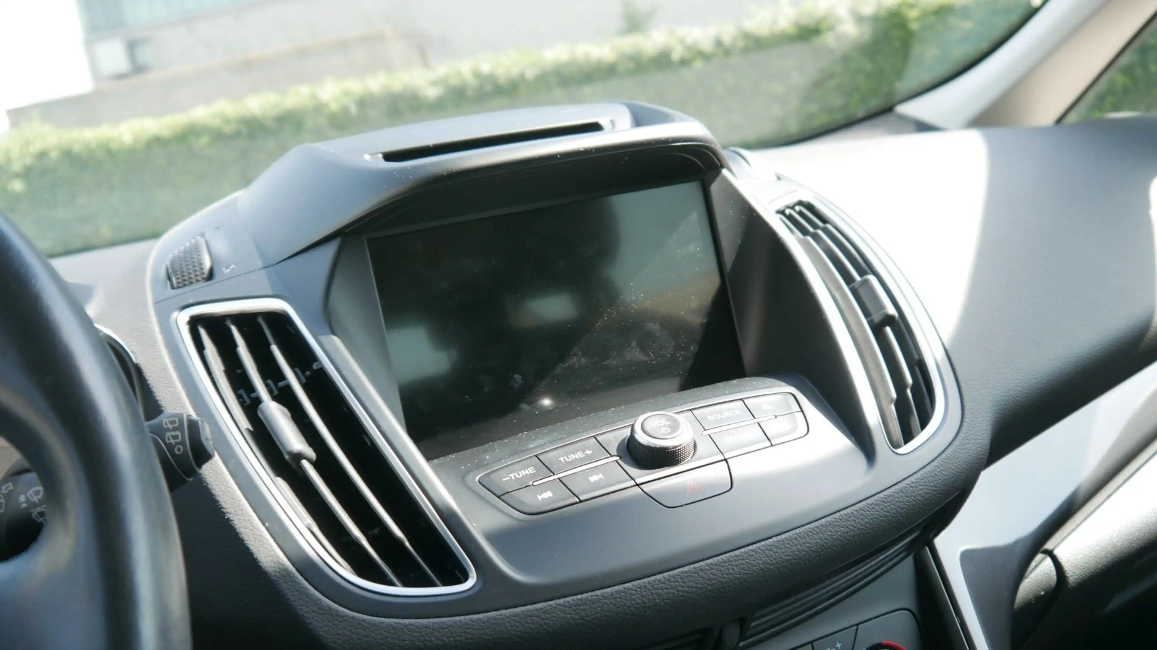 Ford C-Max Titanium — photo 13