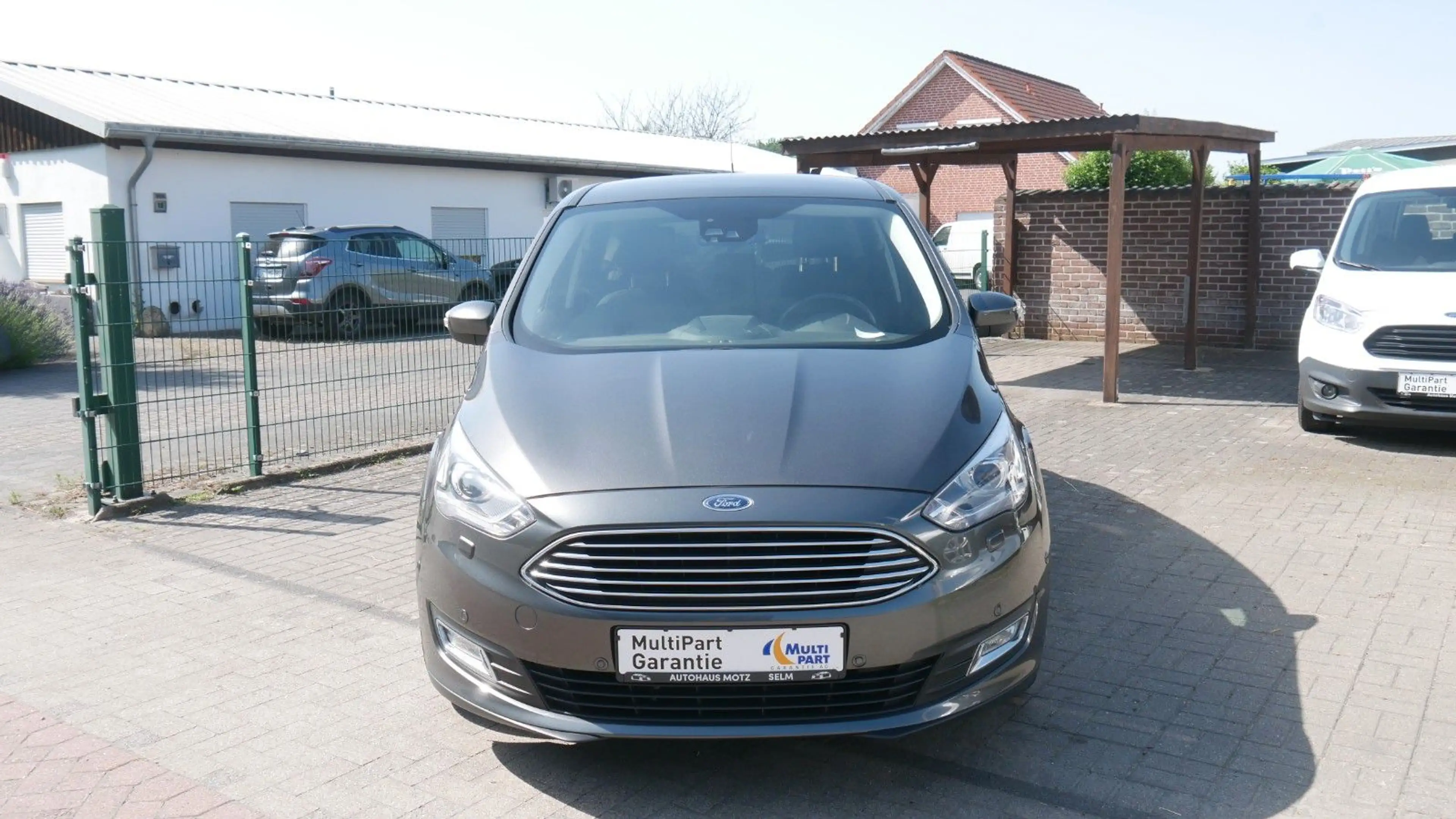 Ford C-Max Titanium — photo 2