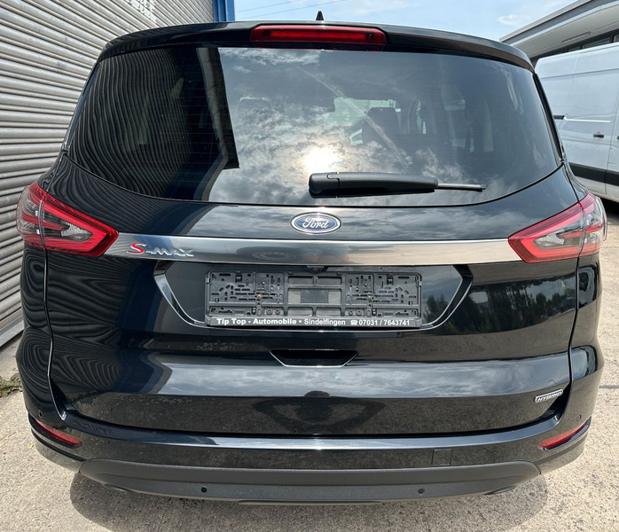 Ford S-Max S-MAX Hybrid Titanium7-SITZE*AHK*NAVI*LED* — photo 4