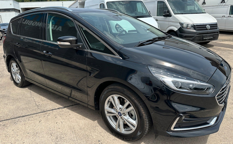 Ford S-Max S-MAX Hybrid Titanium7-SITZE*AHK*NAVI*LED* — photo 7