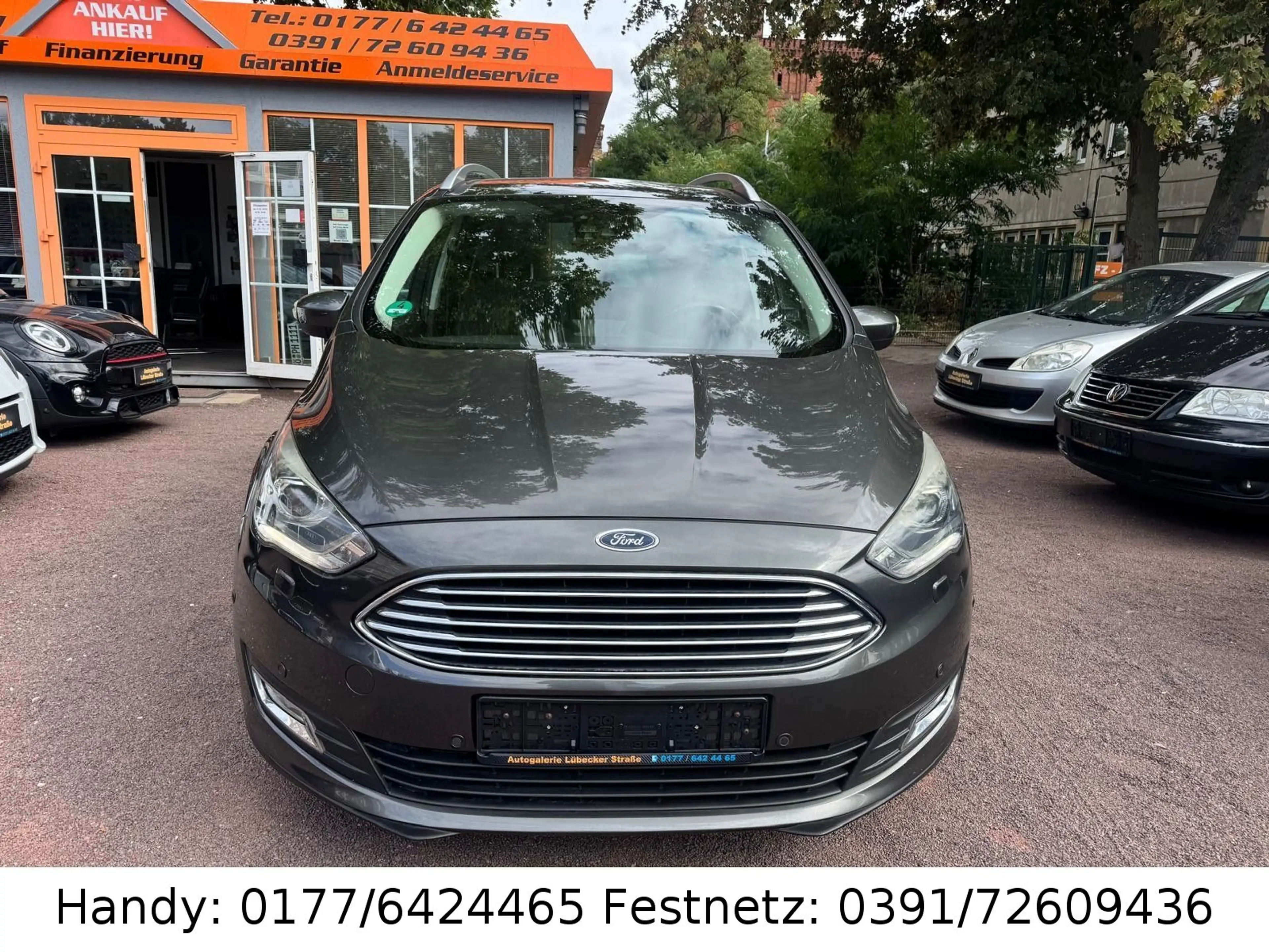 Ford Grand C-Max 1,5 XENON/AUTOMATIK/NAVI/7-SITZE/PDC — photo 4
