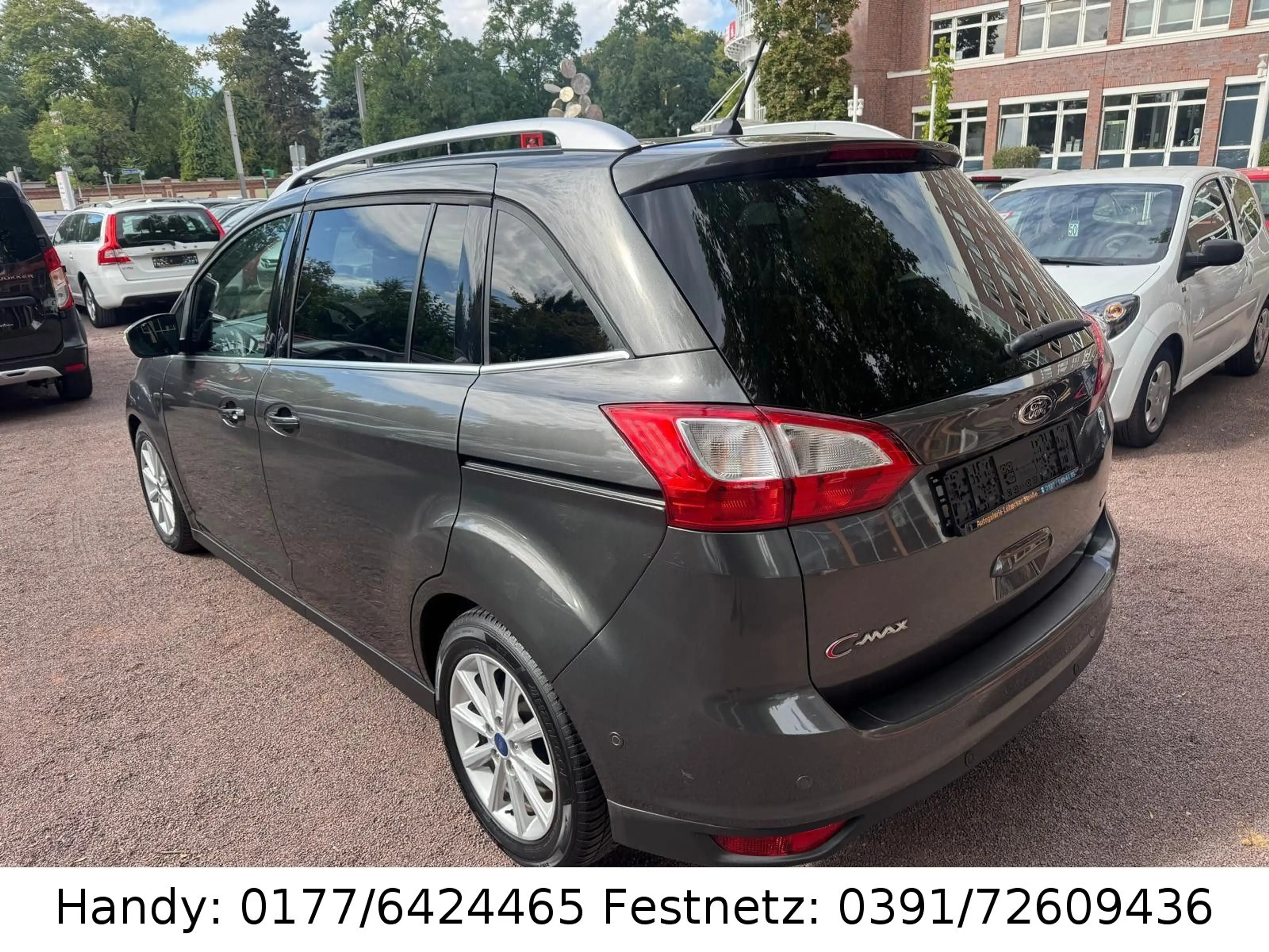 Ford Grand C-Max 1,5 XENON/AUTOMATIK/NAVI/7-SITZE/PDC — photo 8