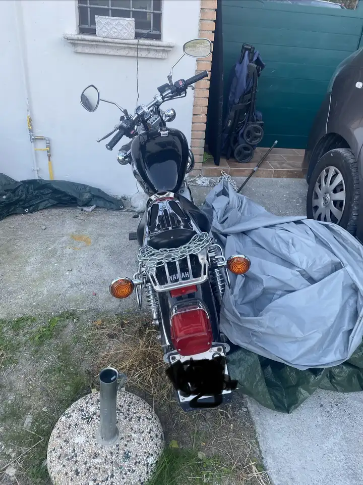 Yamaha XV 250