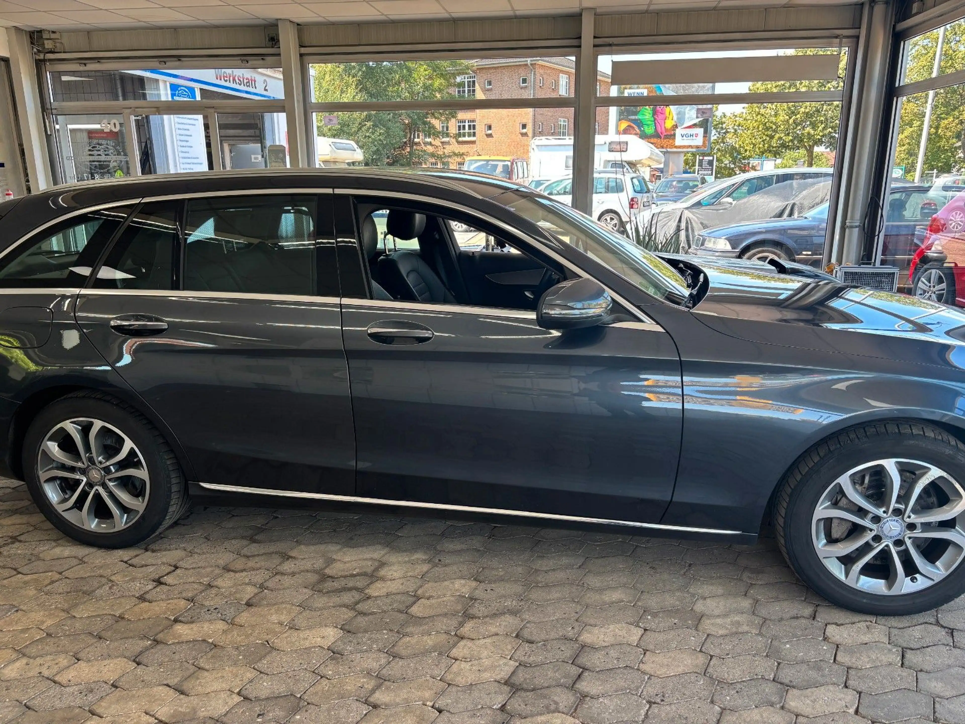 Mercedes-Benz C 350 e , C T-Modell , Auto.! Leder! Memory! Nav — photo 5