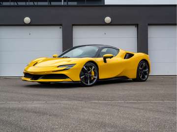 CARBONE | LIFT | CAMERA 360 | JBL | TVA