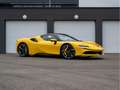 Ferrari SF90 Spider CARBONE | LIFT | CAMERA 360 | JBL | TVA Gelb - thumbnail 7