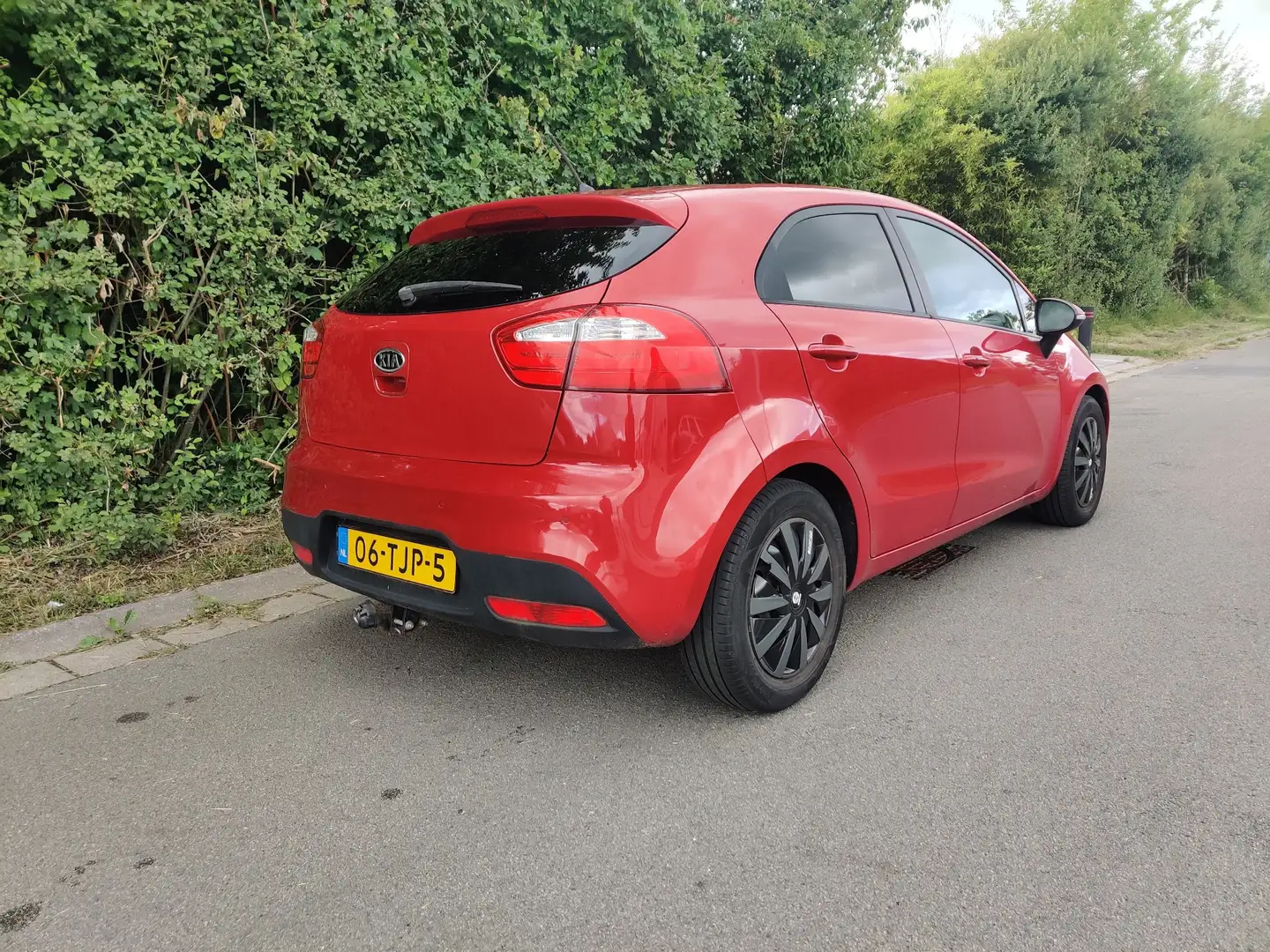 Kia Rio 1.2 CVVT Super Pack Rood - 2