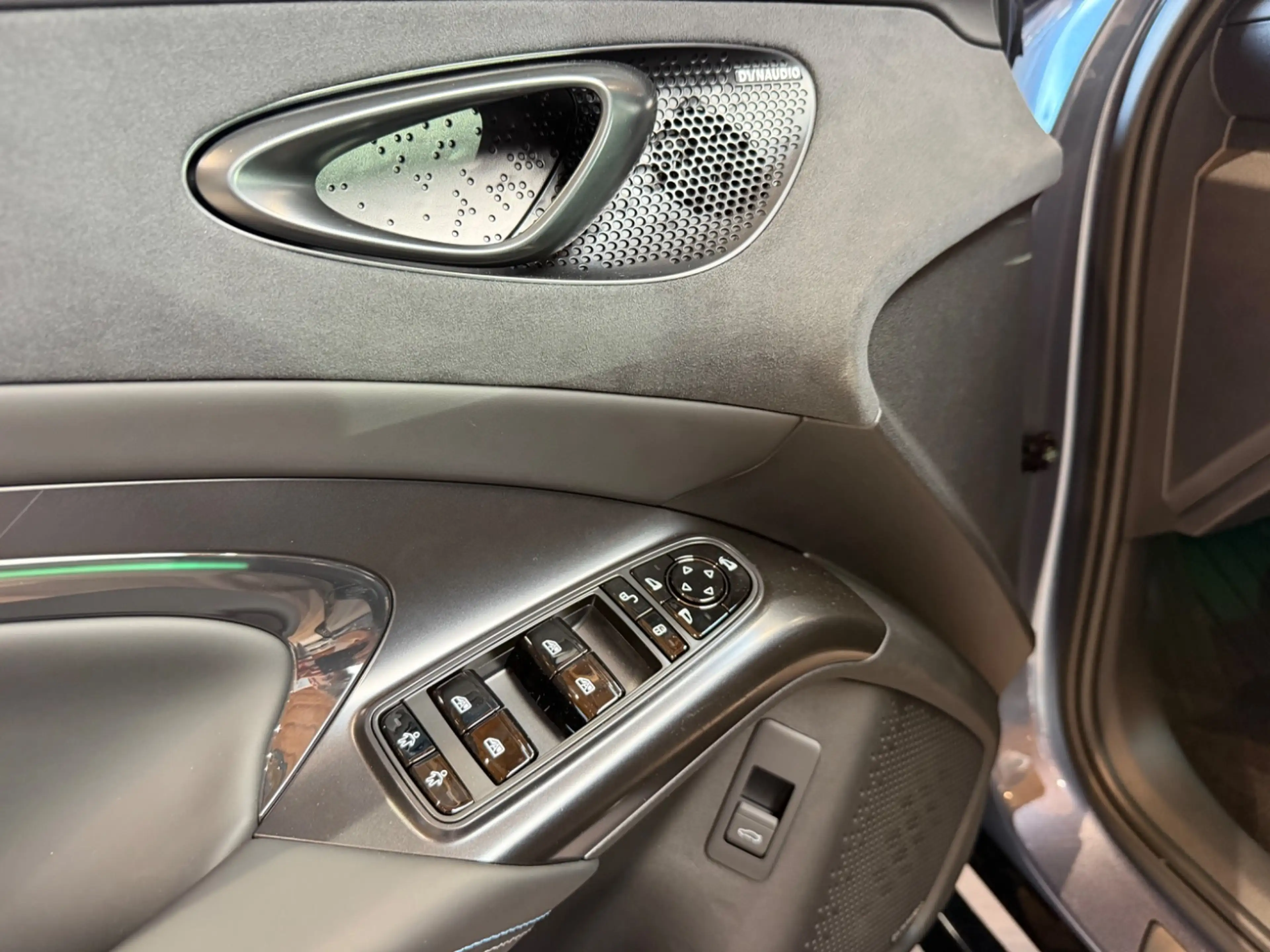BYD Seal Comfort 360° LED Navi Pano SHZ Standheiz — photo 14