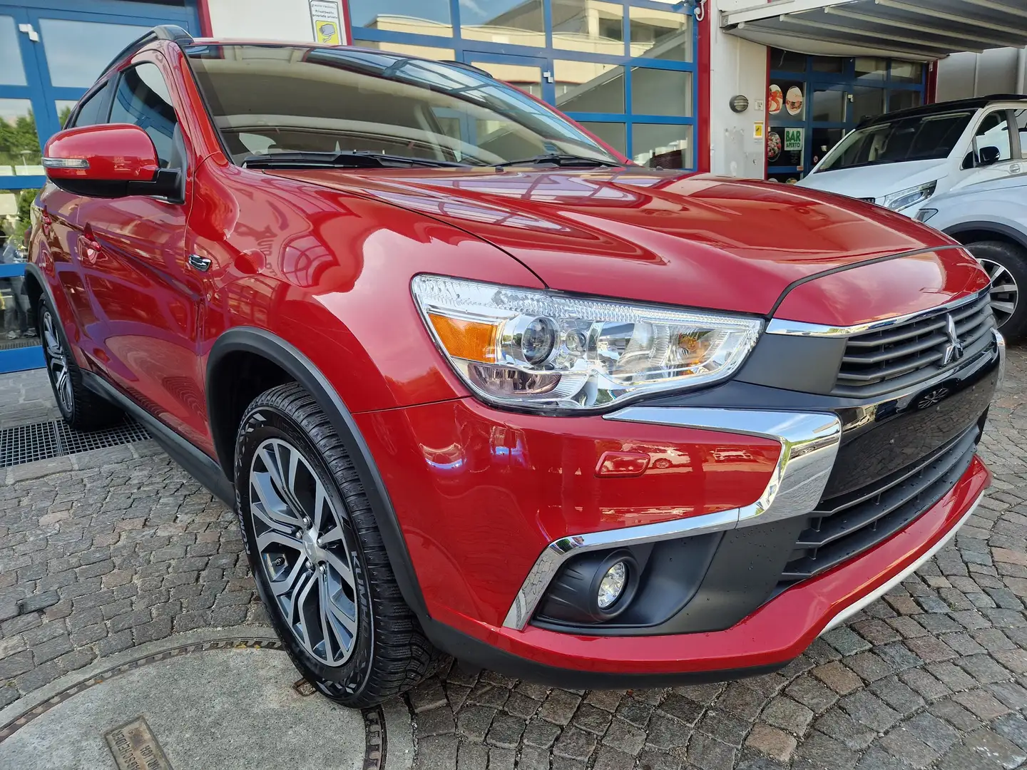 Mitsubishi ASX 2.2 DI-D150Cv 4WD Aut. Edition 100+ Xeno LED Navi Rosso - 2