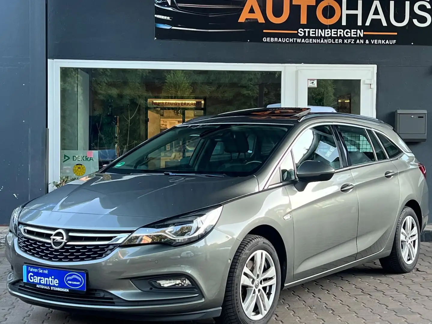 Opel Astra Innovation Automatik/12 Monate Garantie Grau - 1