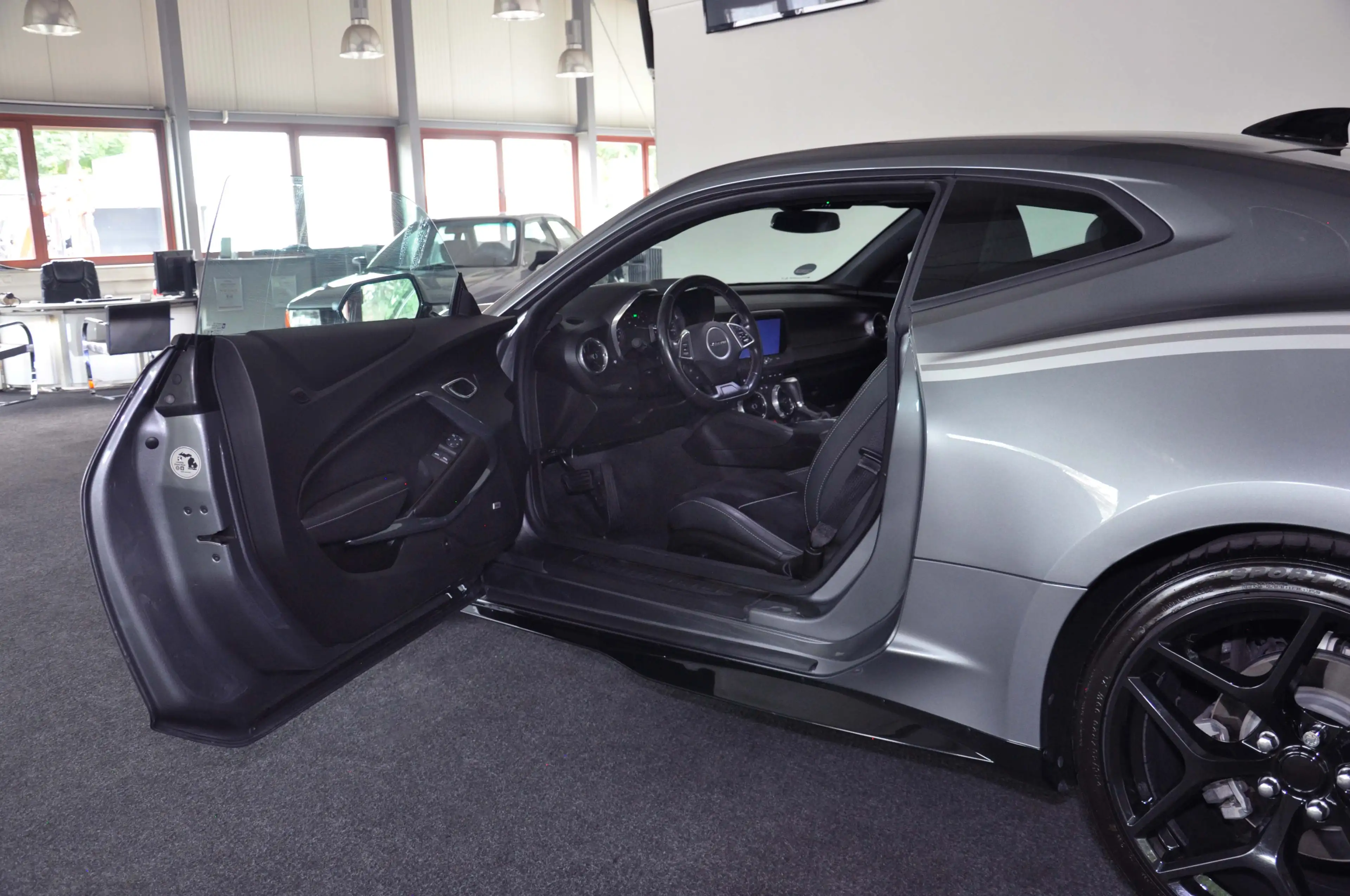 Chevrolet Camaro (340 PS) ! ZL1-Zubehör ! Erst 035.948 km ! — photo 8