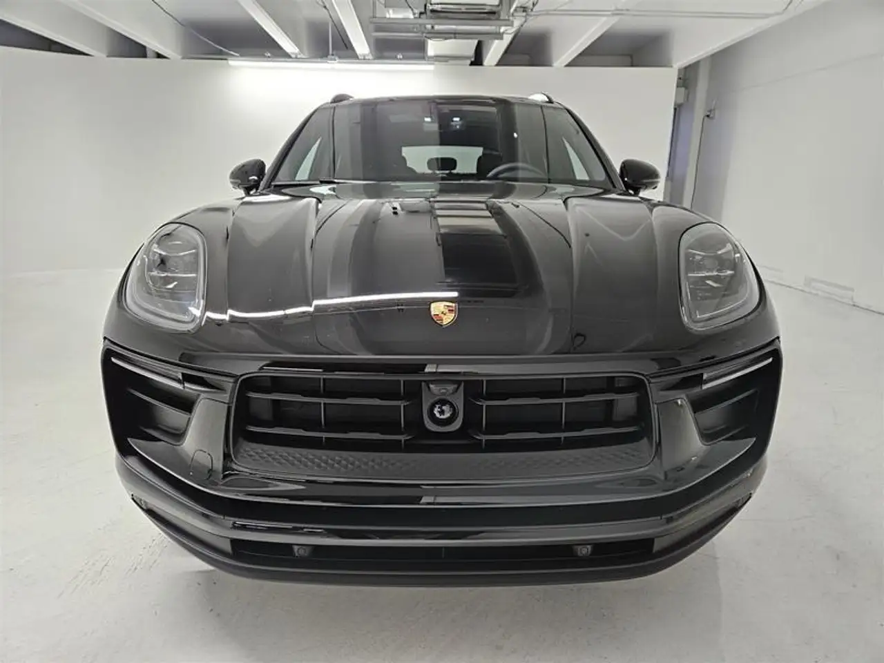 Porsche Macan снимка Porsche Macan