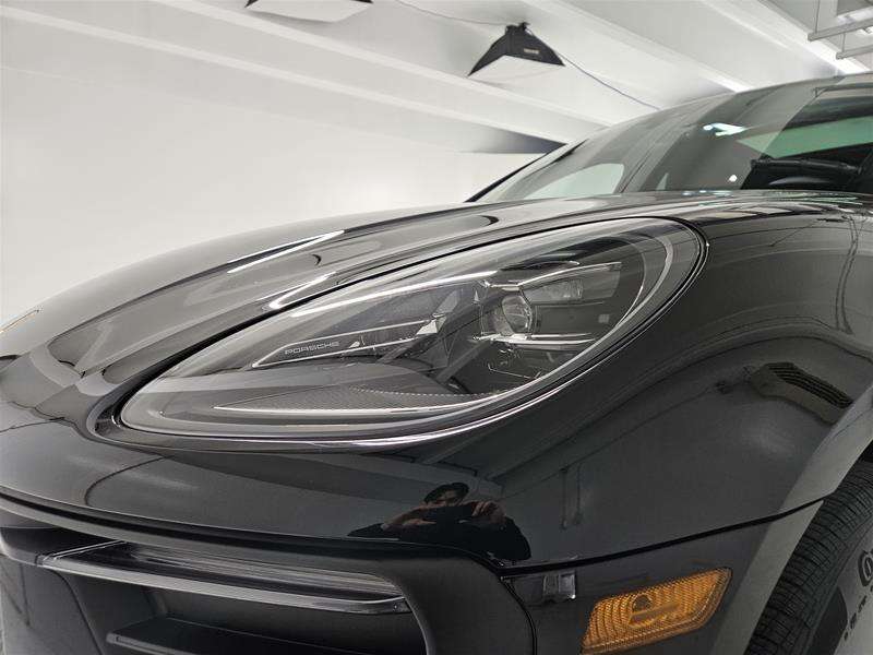 2025 Porsche Macan AWD thumb 7