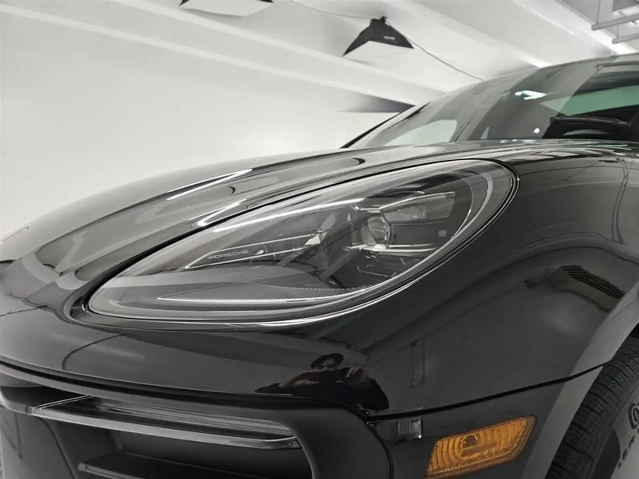 Porsche Macan снимка Porsche Macan