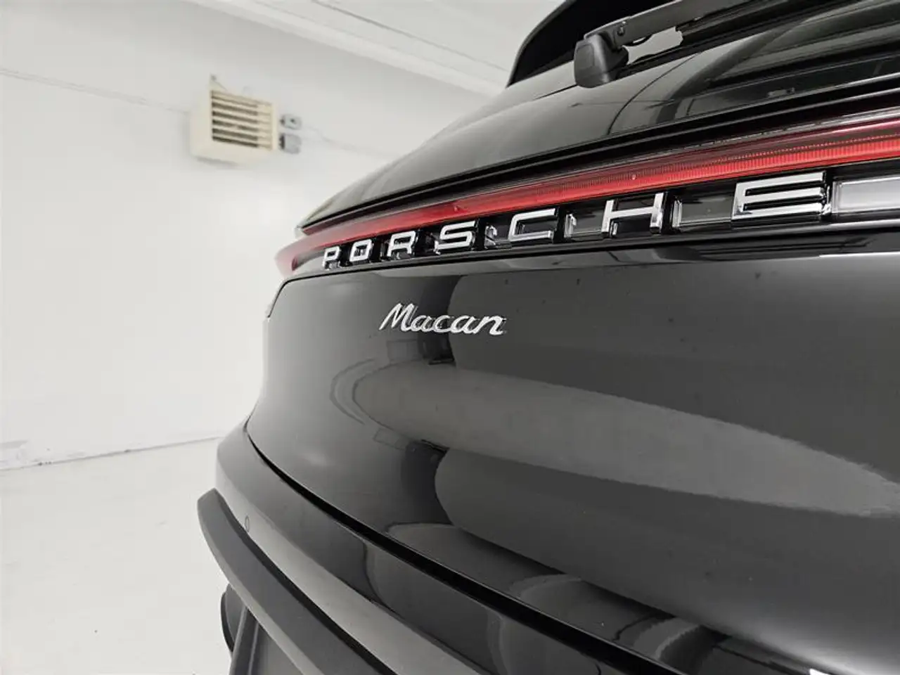 Porsche Macan снимка Porsche Macan