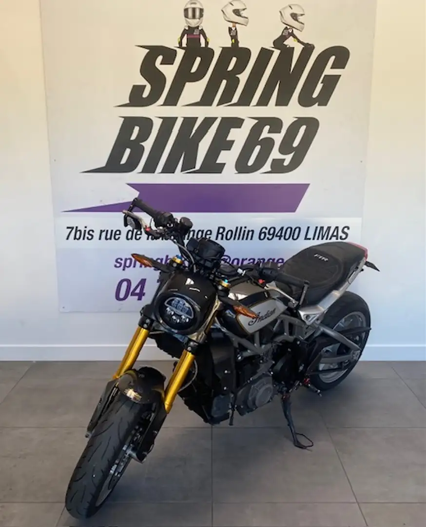 Indian FTR 1200 Negru - 2