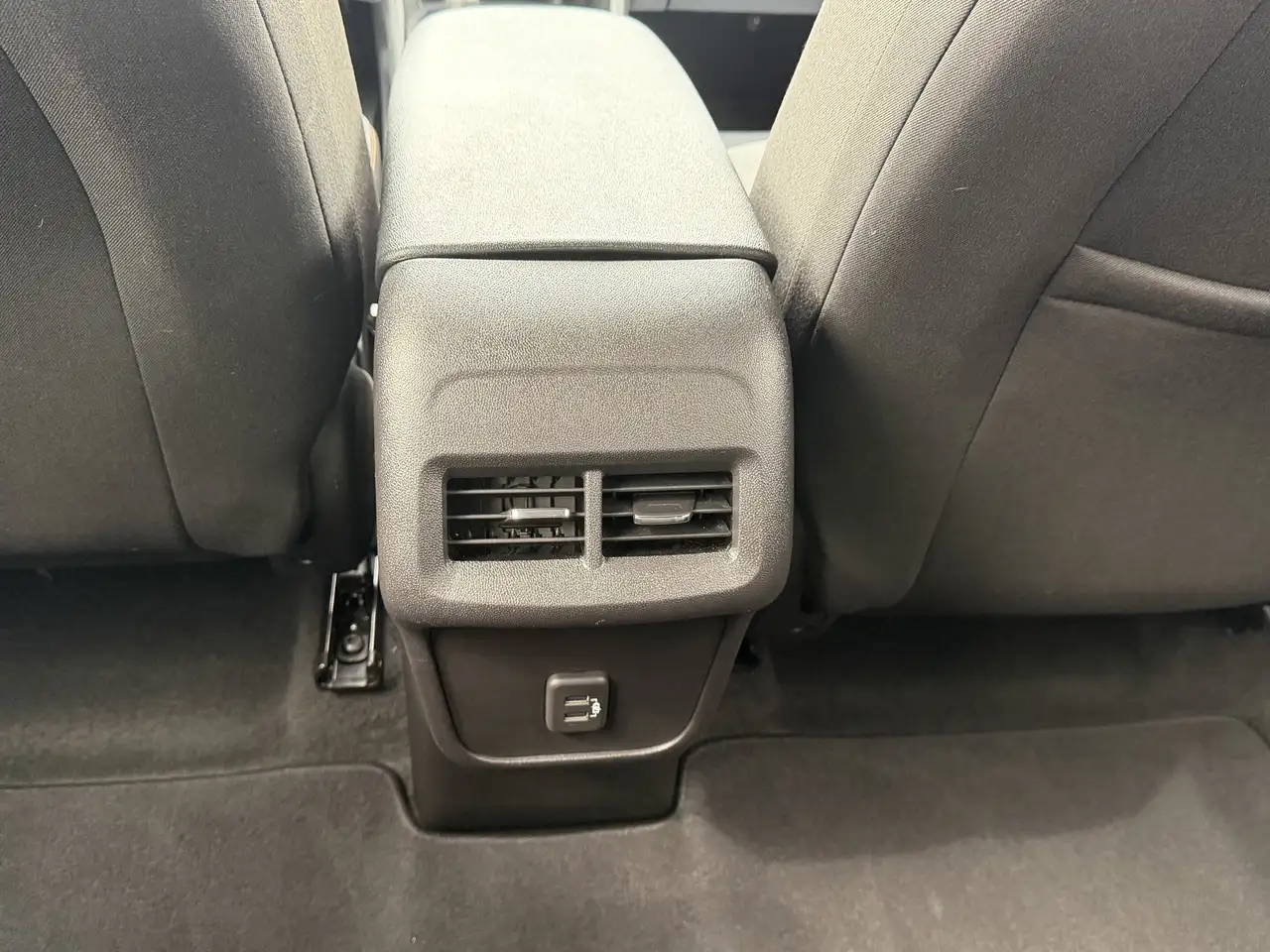 Chevrolet Equinox снимка Chevrolet Equinox