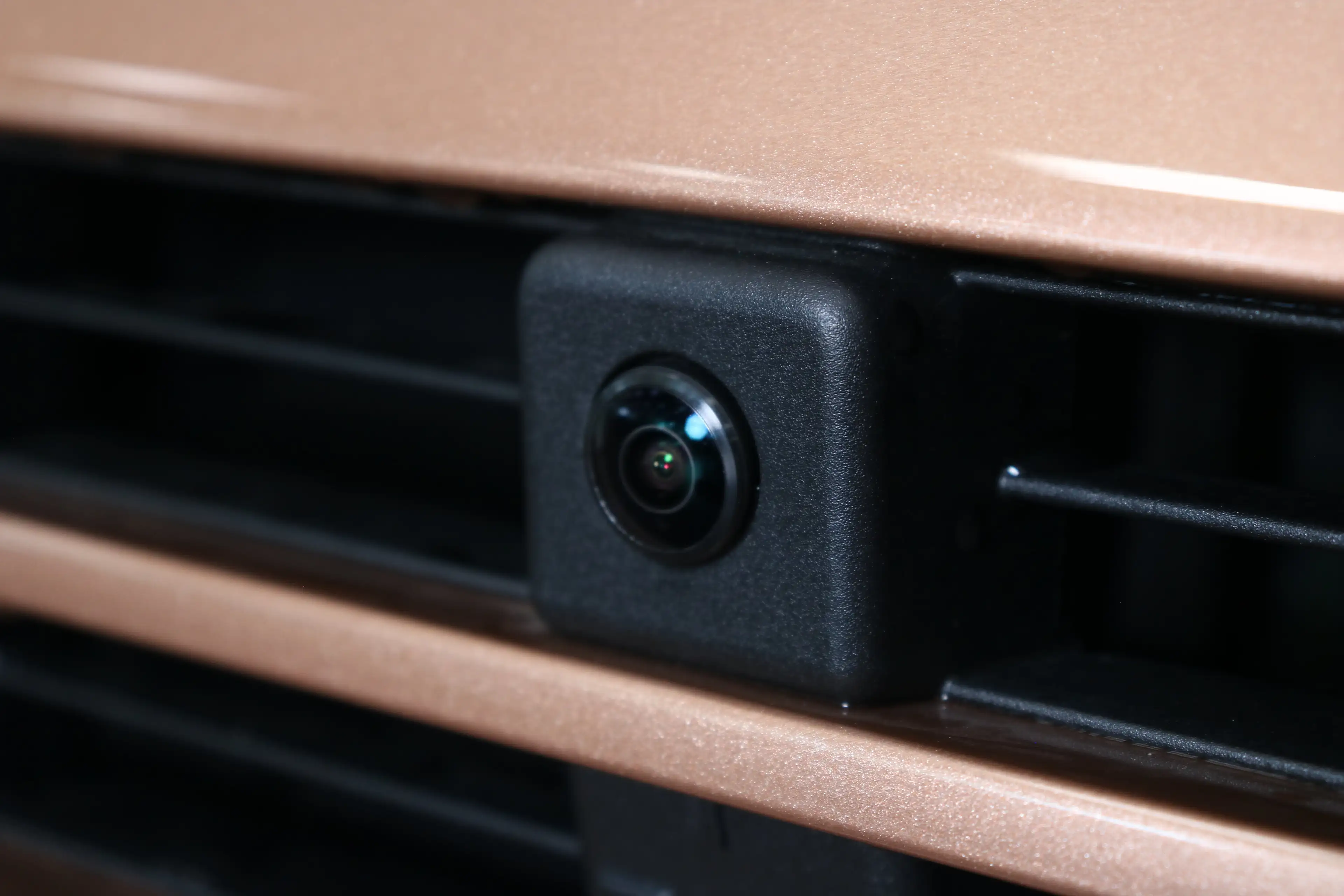 Opel Grandland GS, | Draadloze telefoonlader (Inductie) | Elektro — photo 10