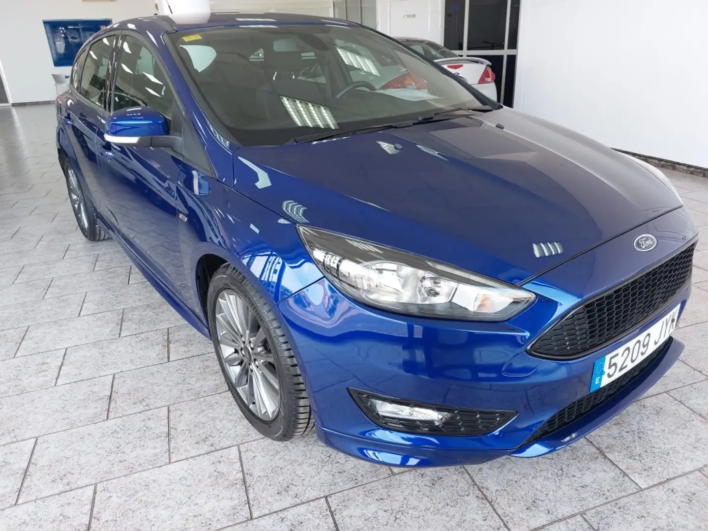Ford Focus 1.0 Ecoboost Auto-S&S ST-Line 125 Azul - 1