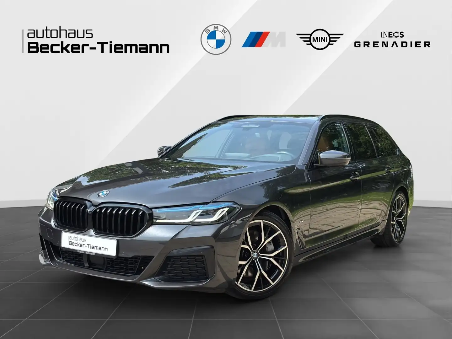BMW 530 d xDrive Touring M Sport | AHK | Pano.Dach | Laser Gris - 1