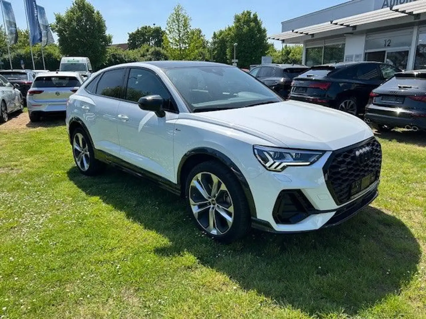 Audi Q3 Sportback 40 TFSI quattro S line Bianco - 1