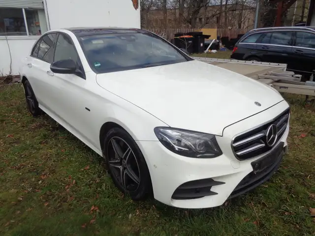 Mercedes-Benz E 300 DE AMG Line  BatterieSTEUERGERÄT PROBLEM!!