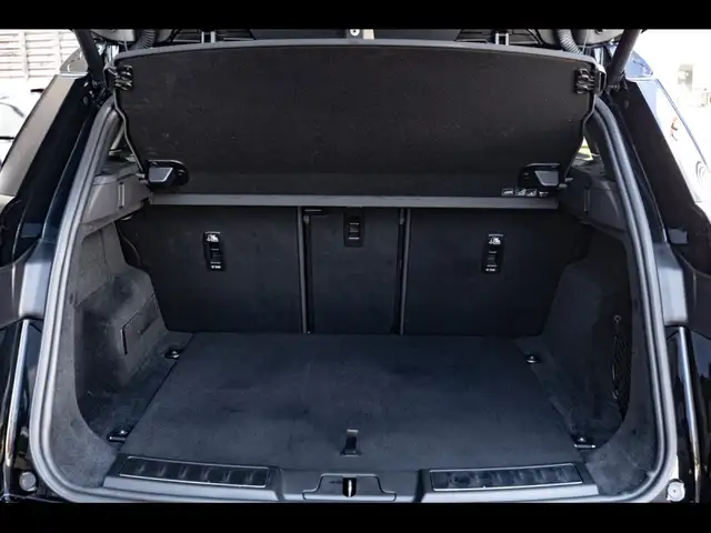 Land Rover Range Rover Evoque view 15