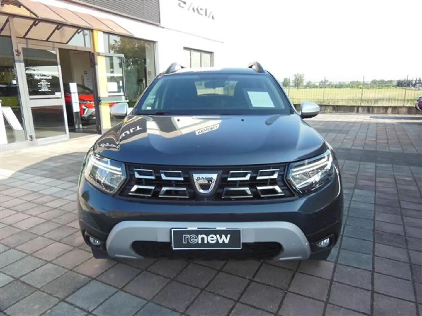 Dacia Duster 1.0 tce Prestige up Gpl 4x2 100cv Grijs - 2