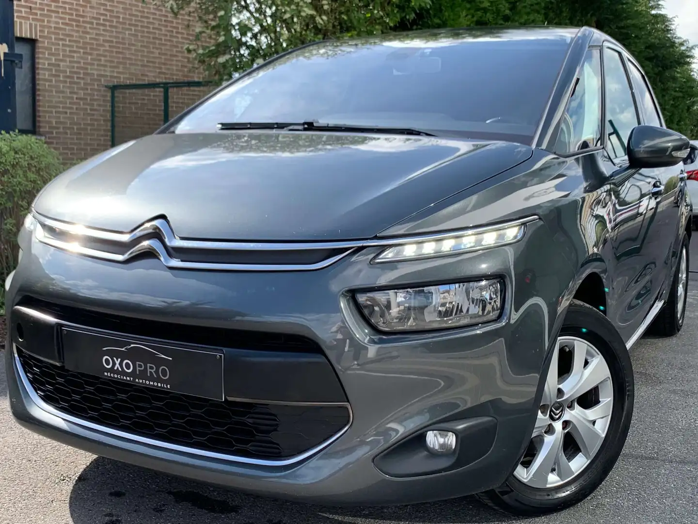 Citroen C4 Picasso / 1.6 HDI / Gps / Clim Auto / Cruise / PDC Gris - 1