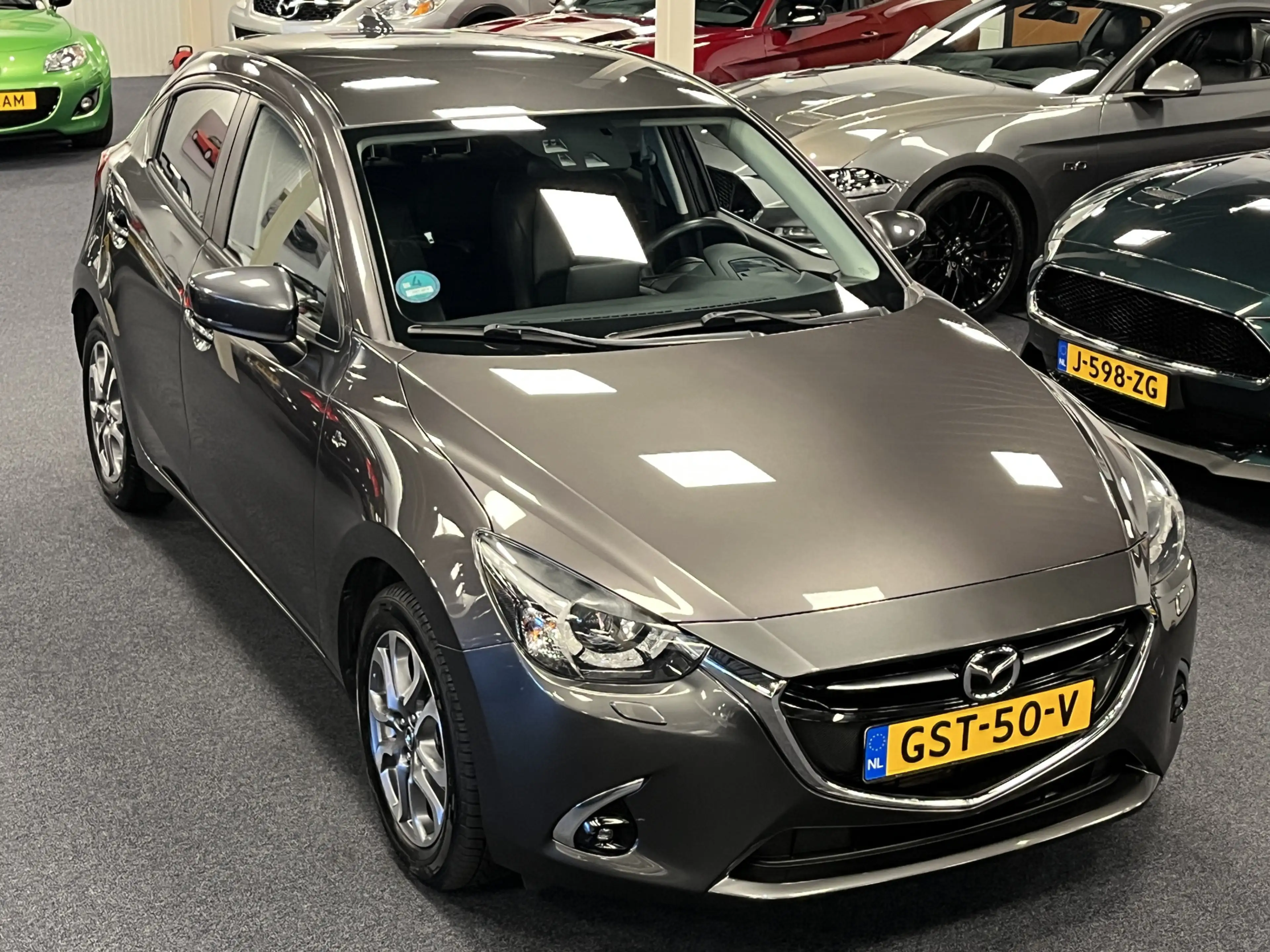 Mazda 2 1.5i SkyActiv-G GT-Luxury 115PK Leder Navi DAB+ Ca — photo 3