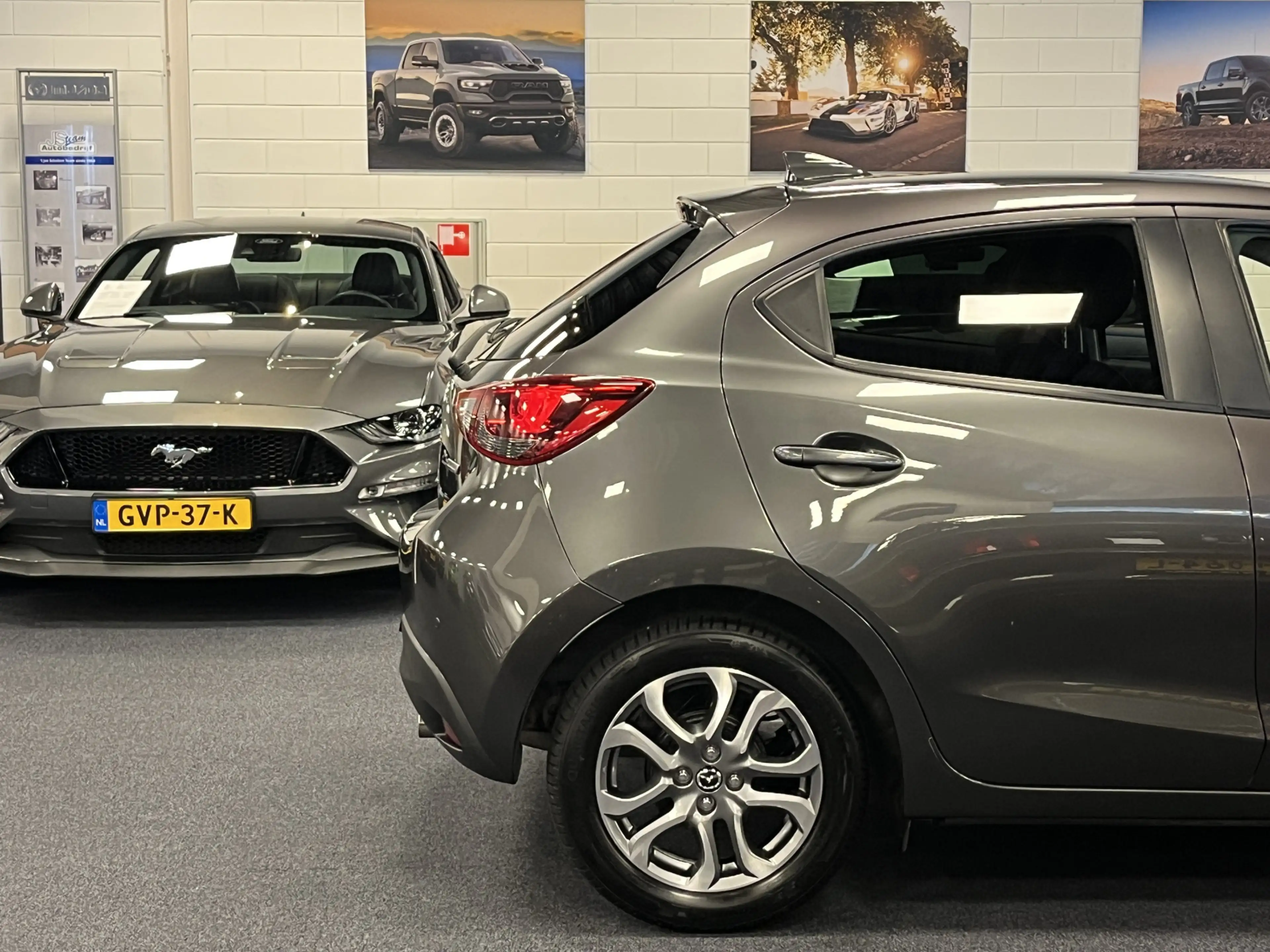 Mazda 2 1.5i SkyActiv-G GT-Luxury 115PK Leder Navi DAB+ Ca — photo 33