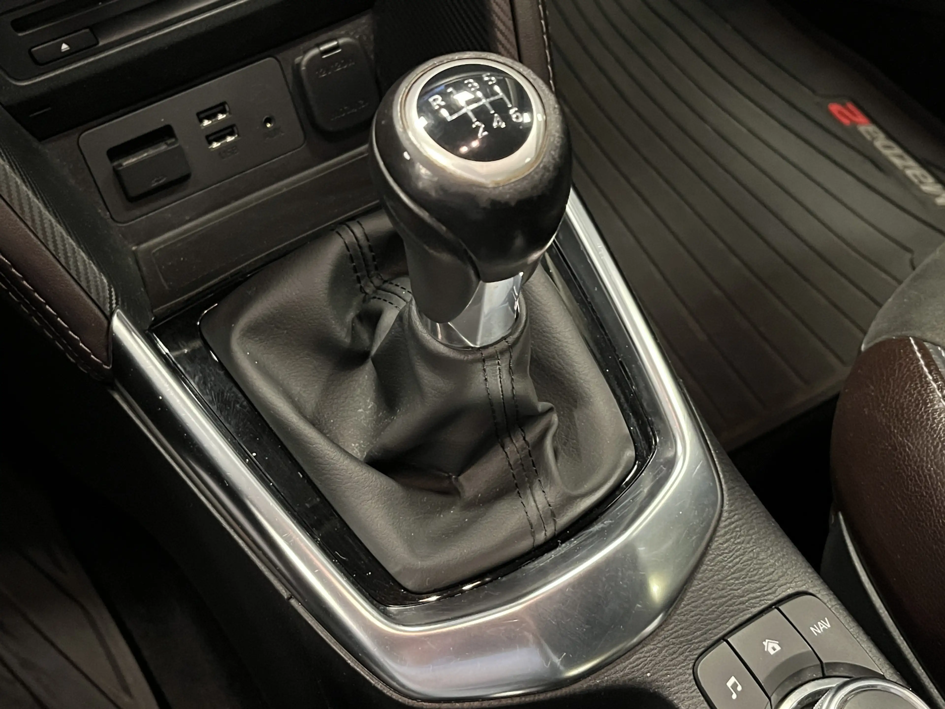 Mazda 2 1.5i SkyActiv-G GT-Luxury 115PK Leder Navi DAB+ Ca — photo 49