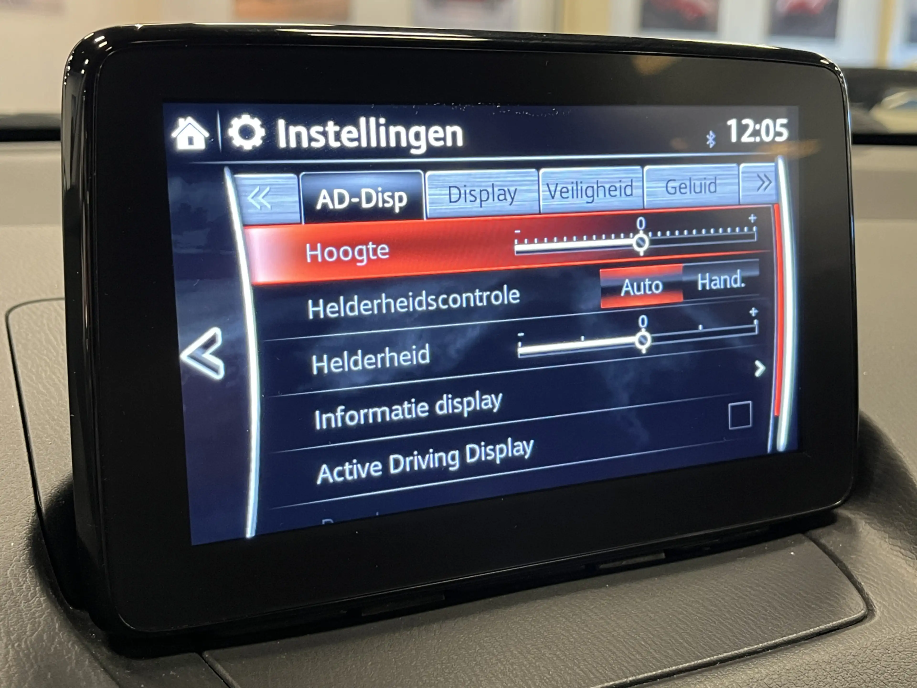 Mazda 2 1.5i SkyActiv-G GT-Luxury 115PK Leder Navi DAB+ Ca — photo 44