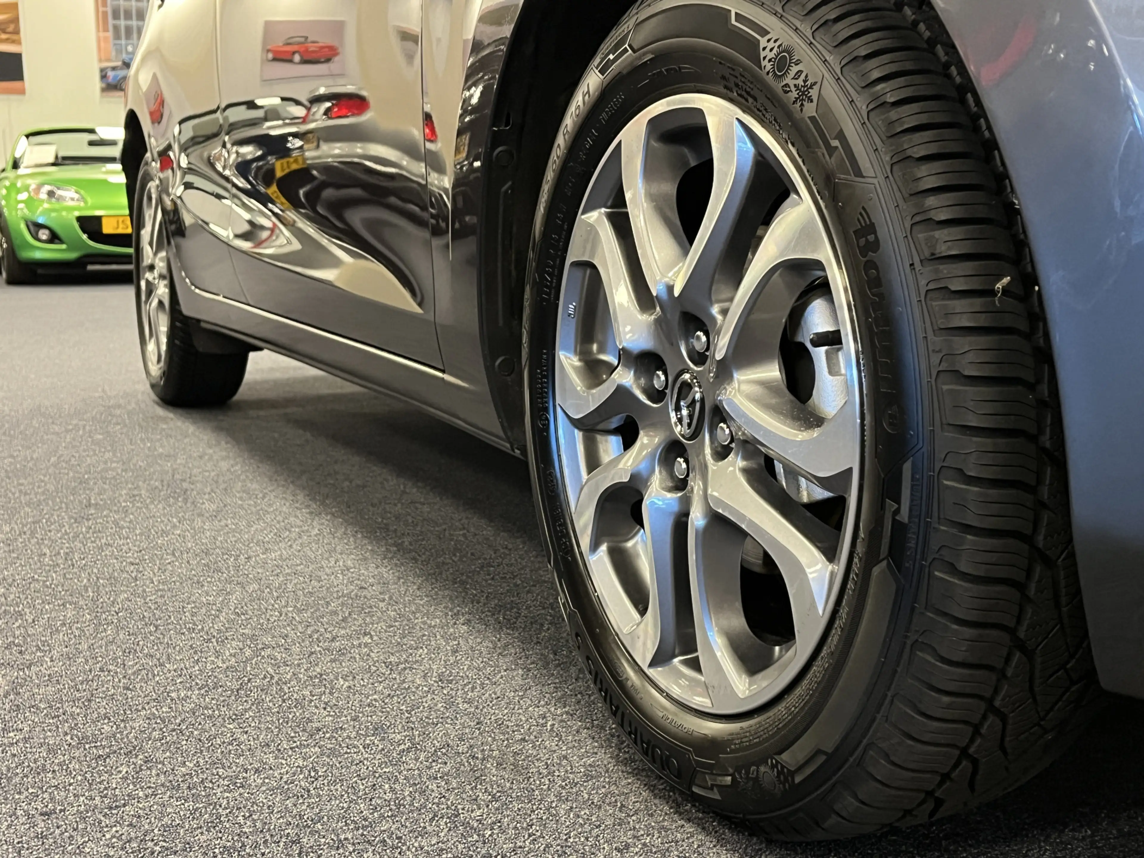 Mazda 2 1.5i SkyActiv-G GT-Luxury 115PK Leder Navi DAB+ Ca — photo 23