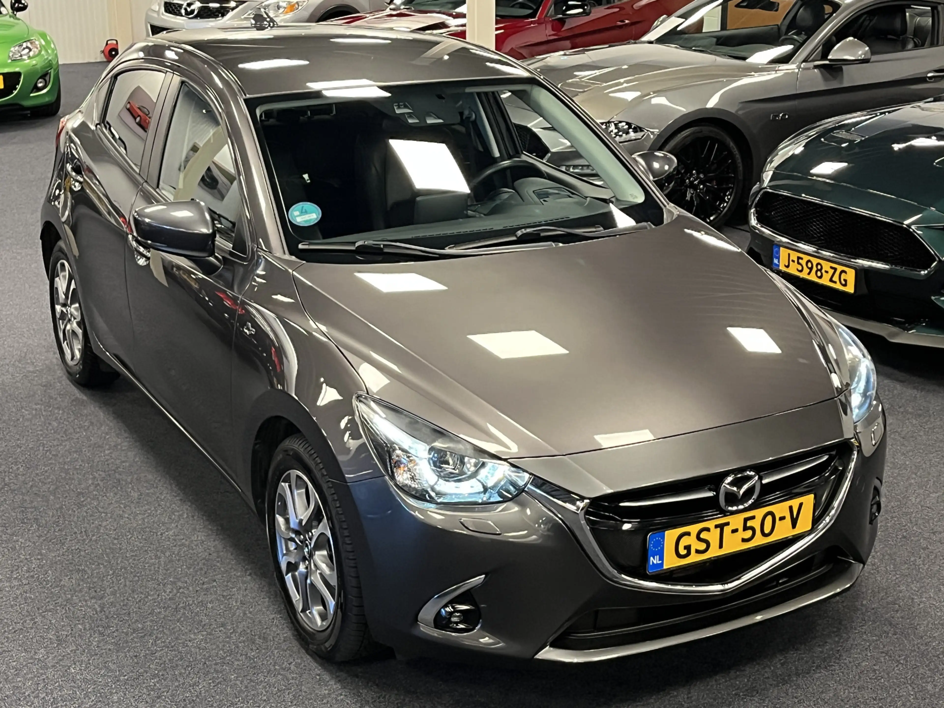 Mazda 2 1.5i SkyActiv-G GT-Luxury 115PK Leder Navi DAB+ Ca — photo 4