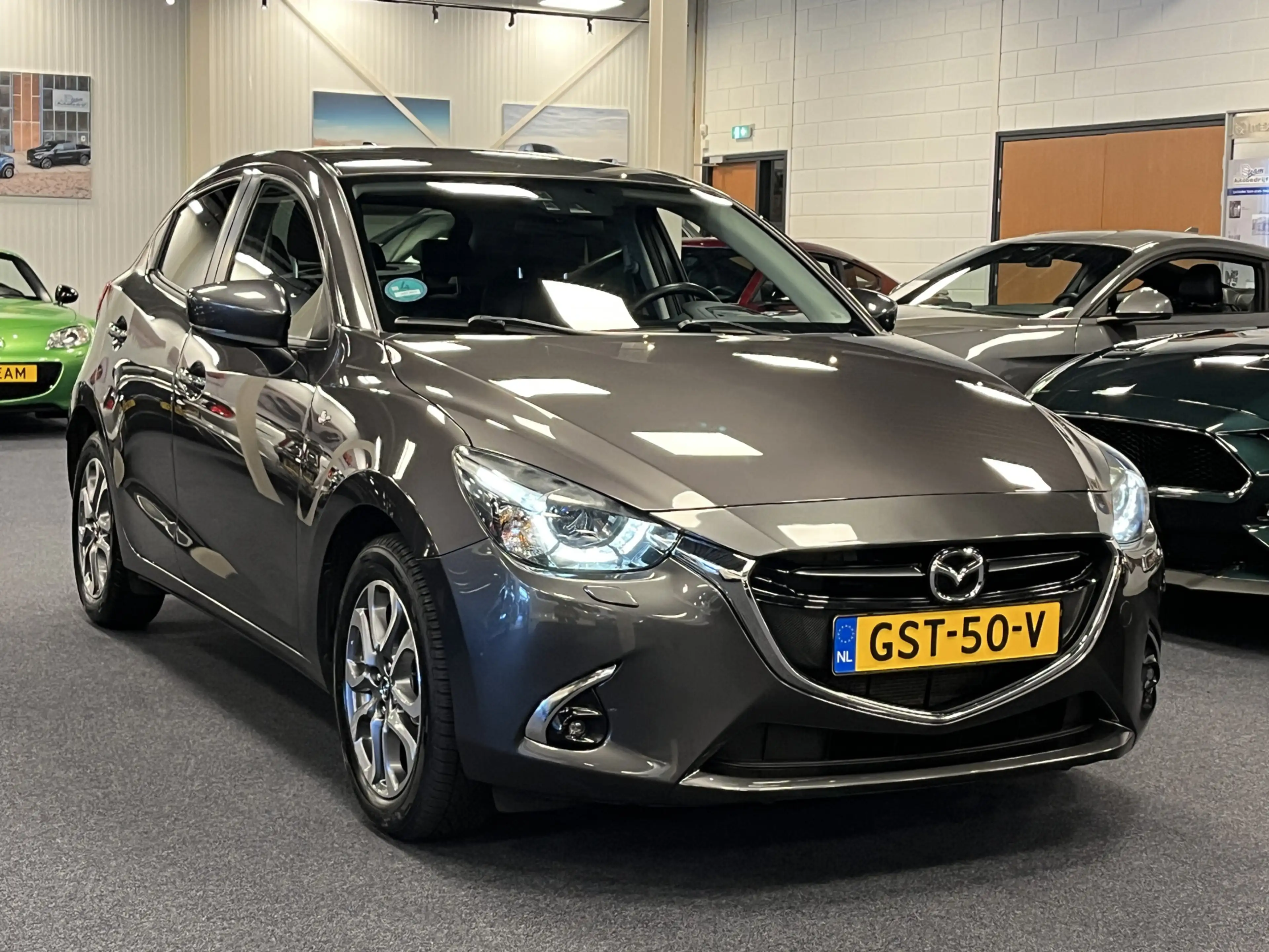 Mazda 2 1.5i SkyActiv-G GT-Luxury 115PK Leder Navi DAB+ Ca — photo 5