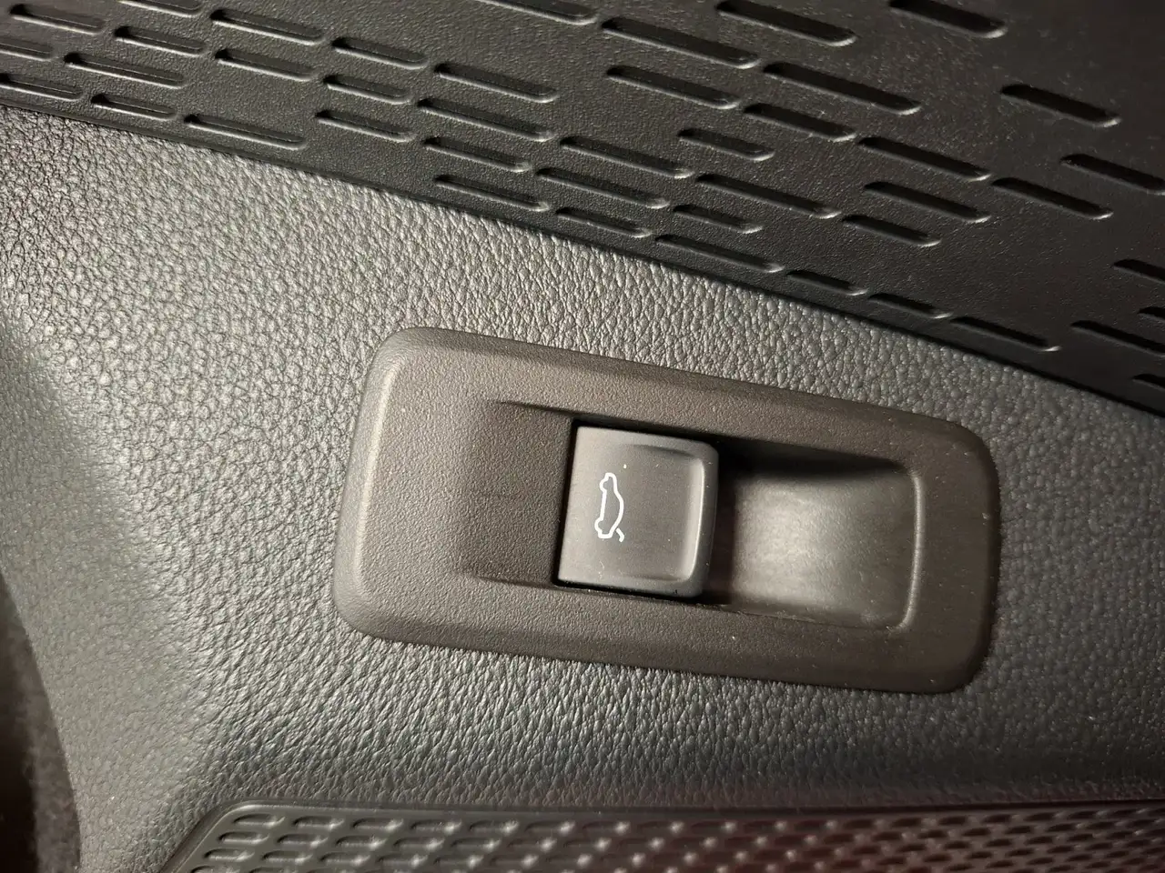 Skoda Octavia 1.5 TSI ACT e-TEC Clever 4xSHZ AHK LED, миниатюра 22