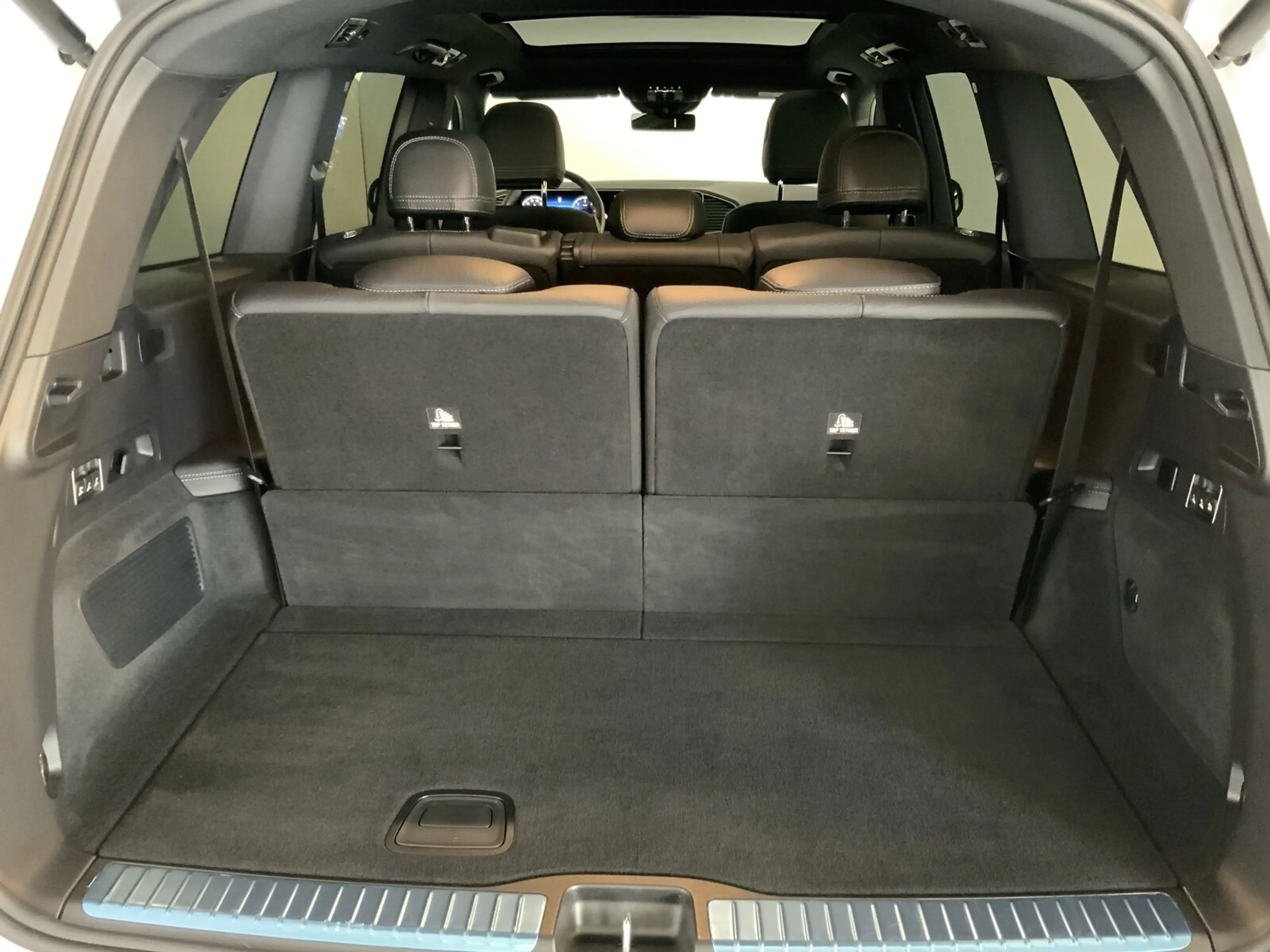 Mercedes-Benz GLS 450 GLS 450 d 4MATIC  AMG Line Navi/Pano.-Dach/Styling — photo 6