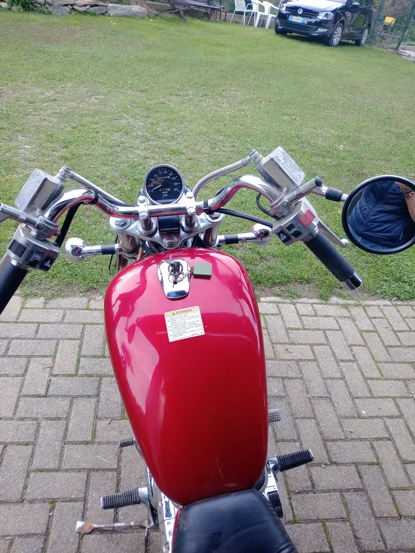 Suzuki Intruder C Rouge - 1