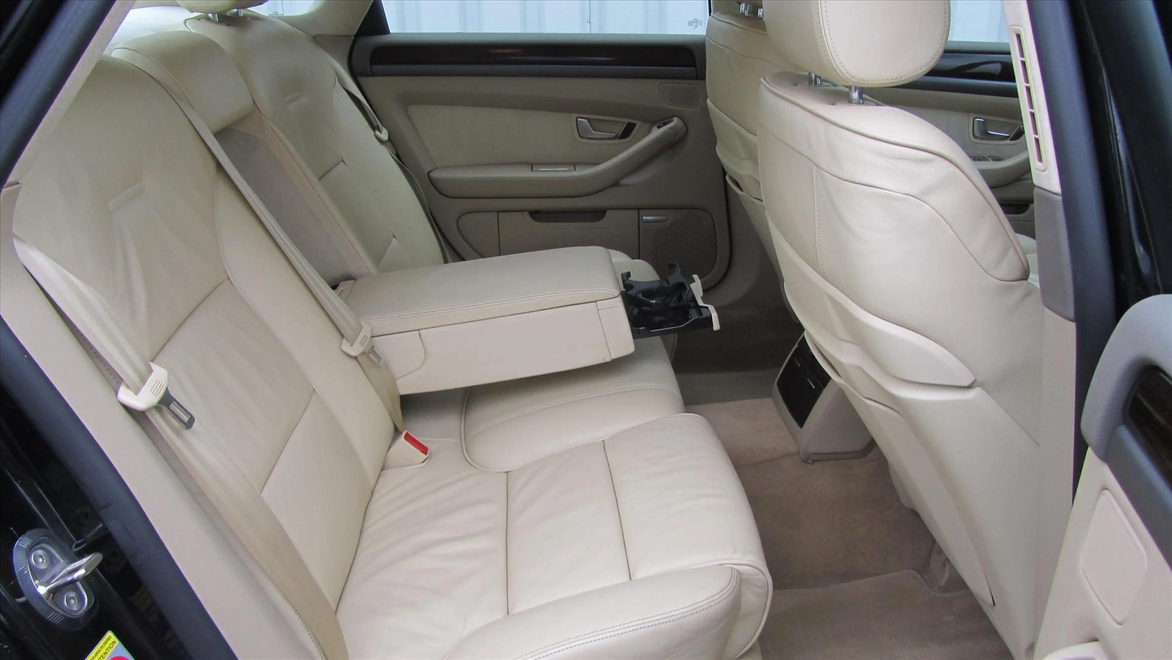 Audi A8 3.7 QUATTRO 206KW AUT — photo 9