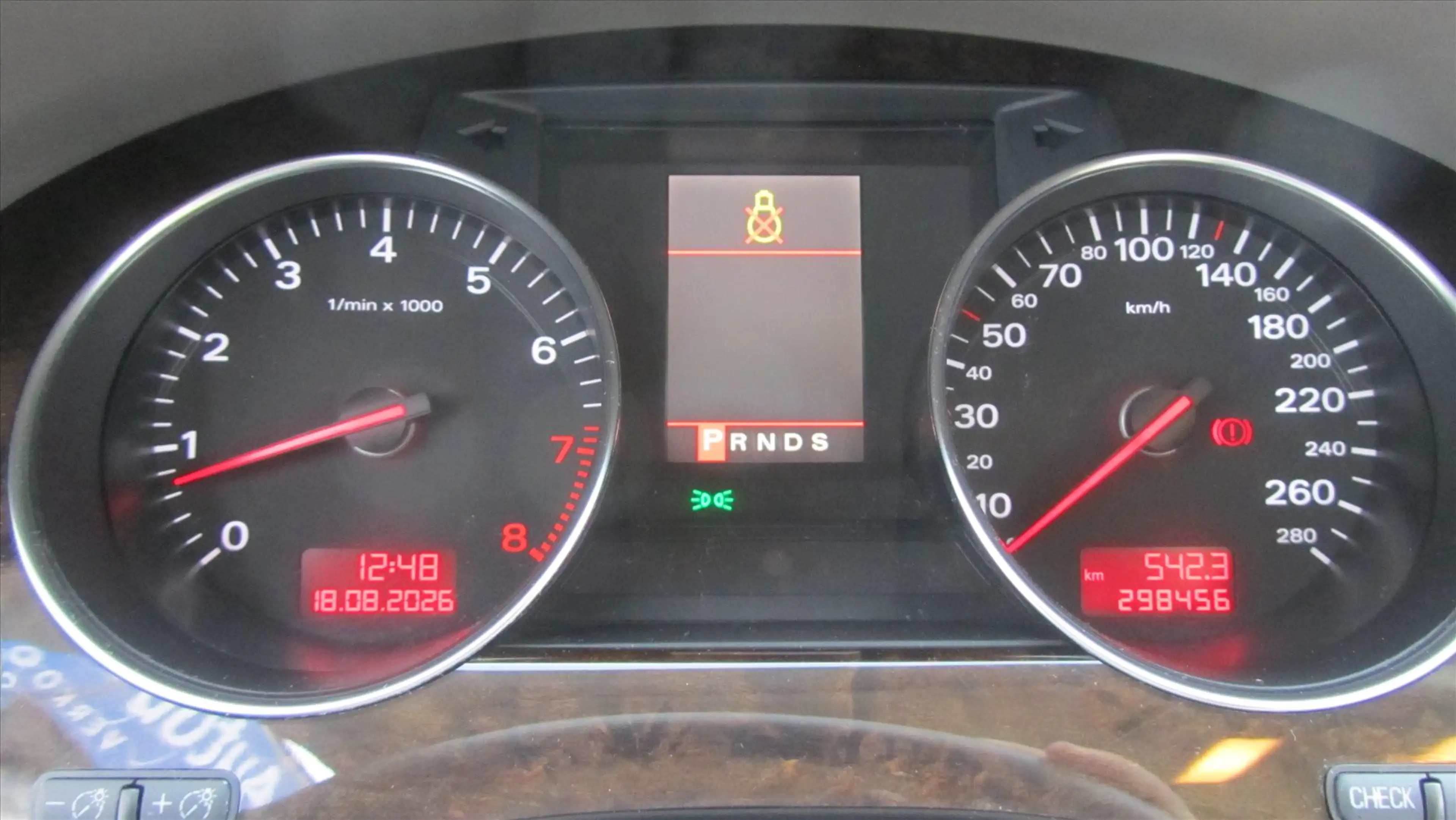 Audi A8 3.7 QUATTRO 206KW AUT — photo 34