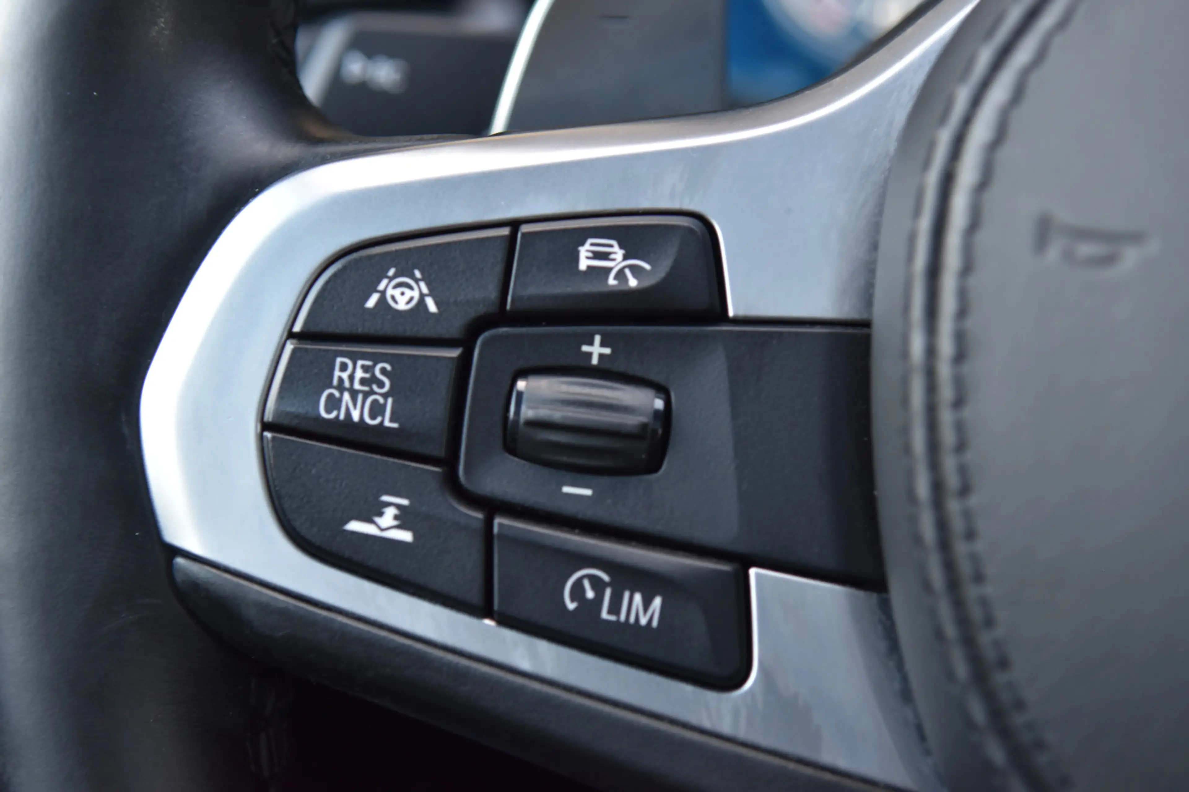 BMW 540 5-serie Touring 540i xDrive High Executive * M-Spo — photo 15
